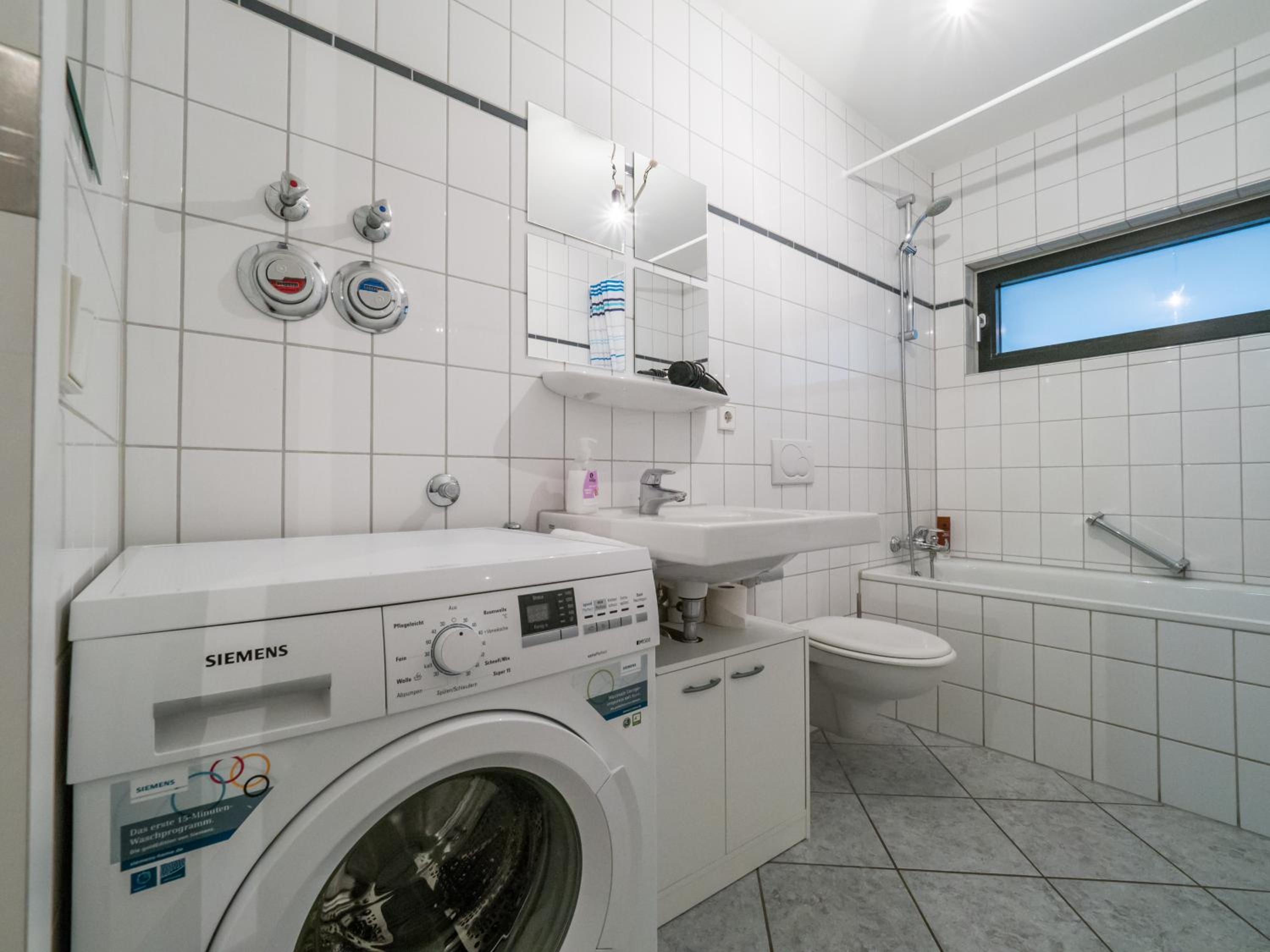 Two-Bedroom Apartment - Photo 12