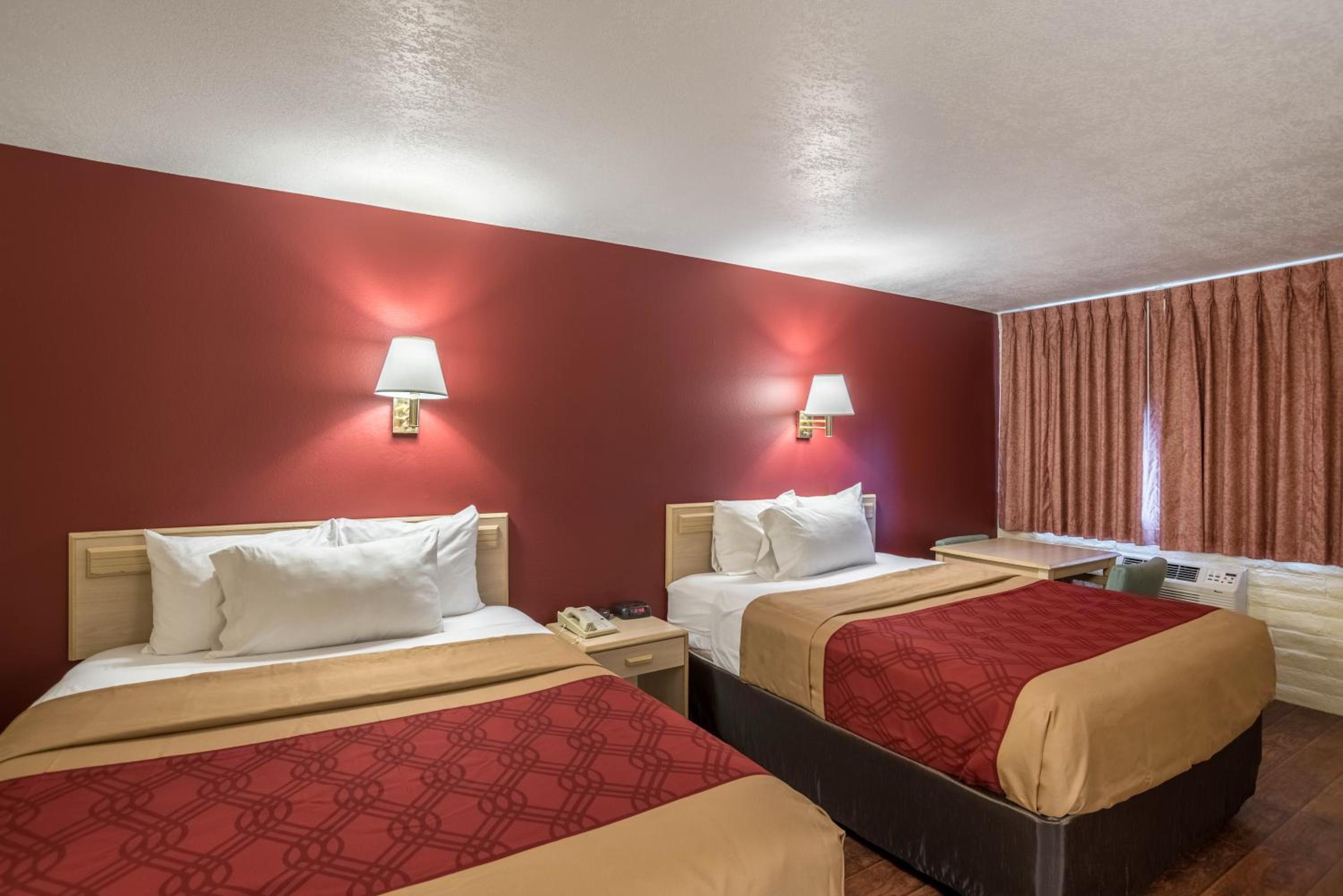 Queen Room with Two Queen Beds - Non-Smoking