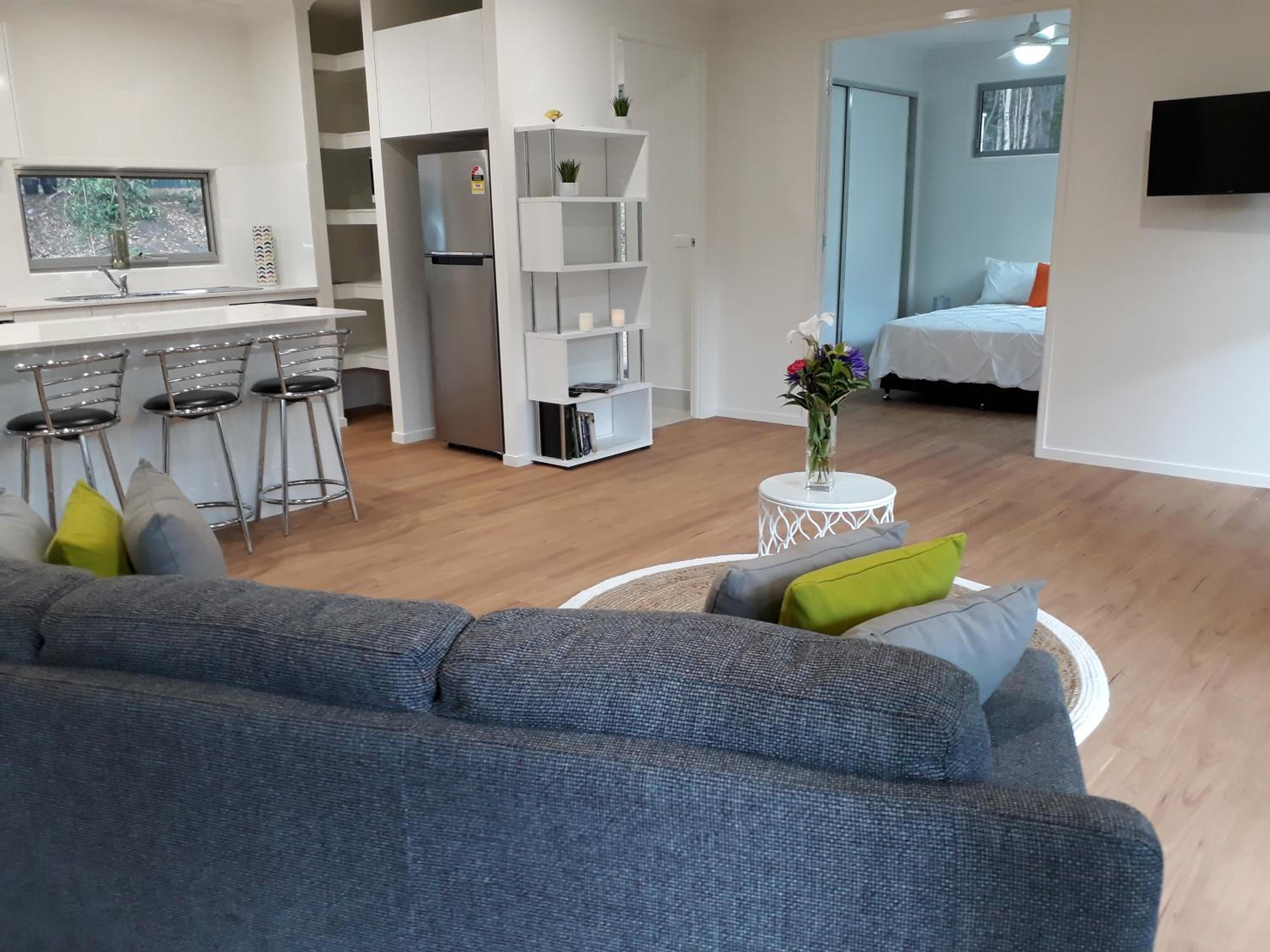 Two-Bedroom House - Photo 14