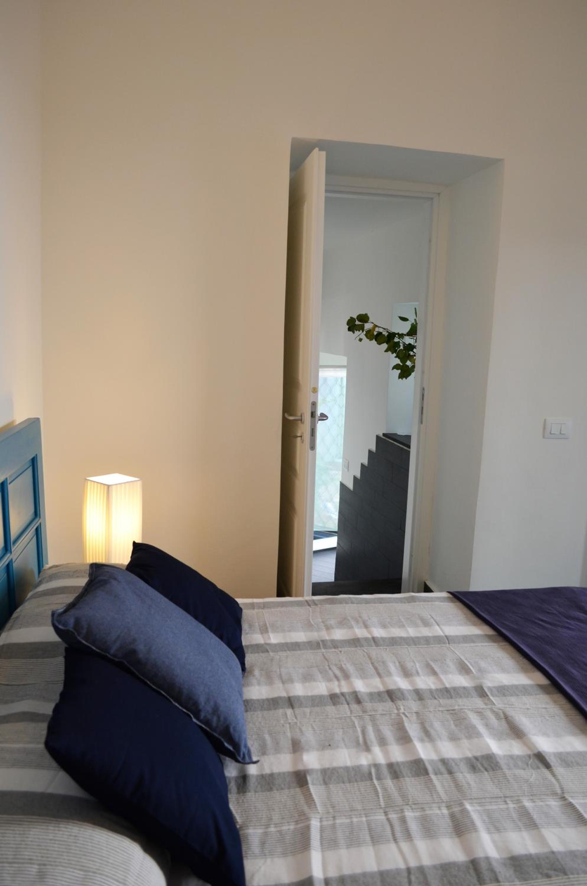 One-Bedroom House photo 2
