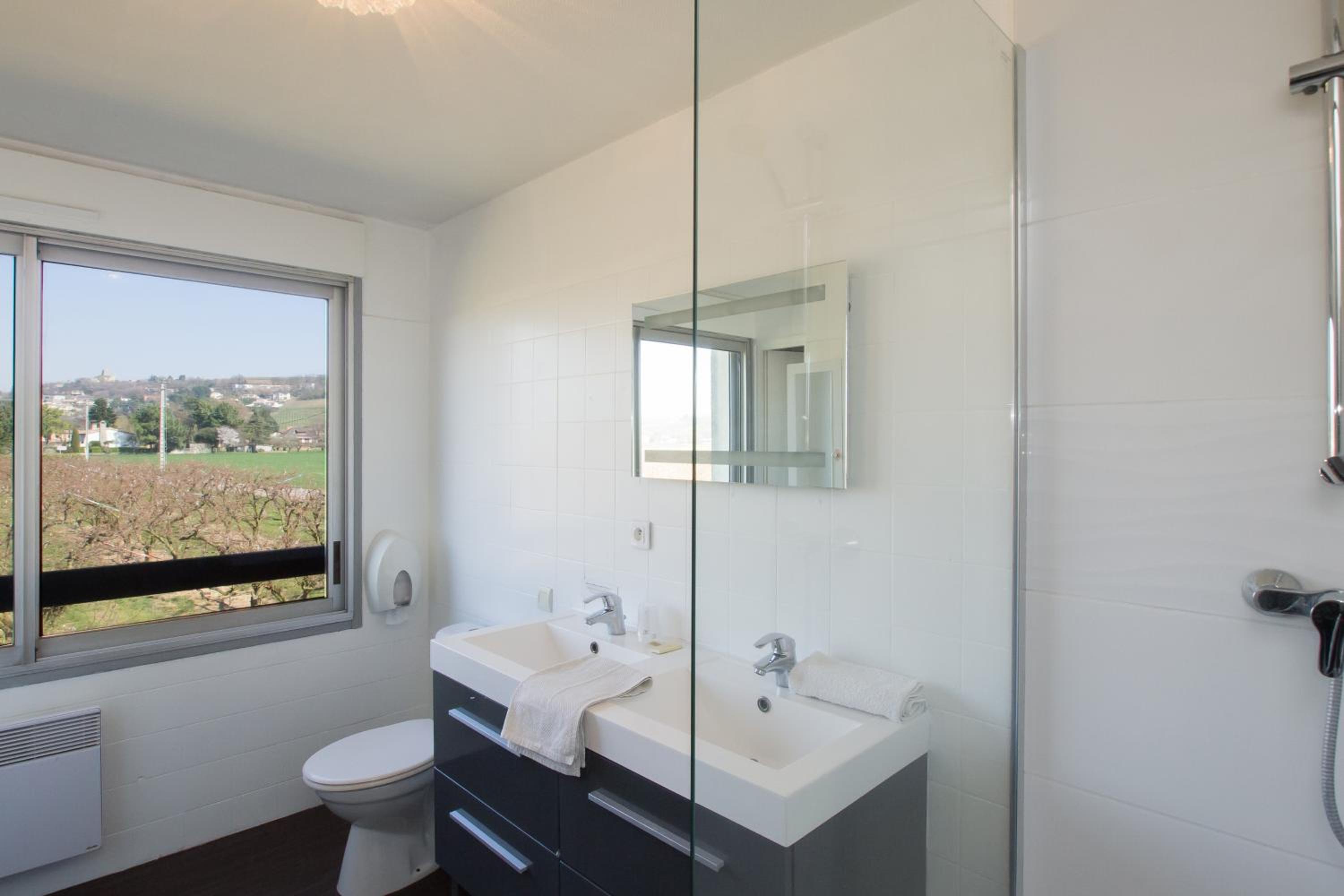 Quadruple Room - Photo 2