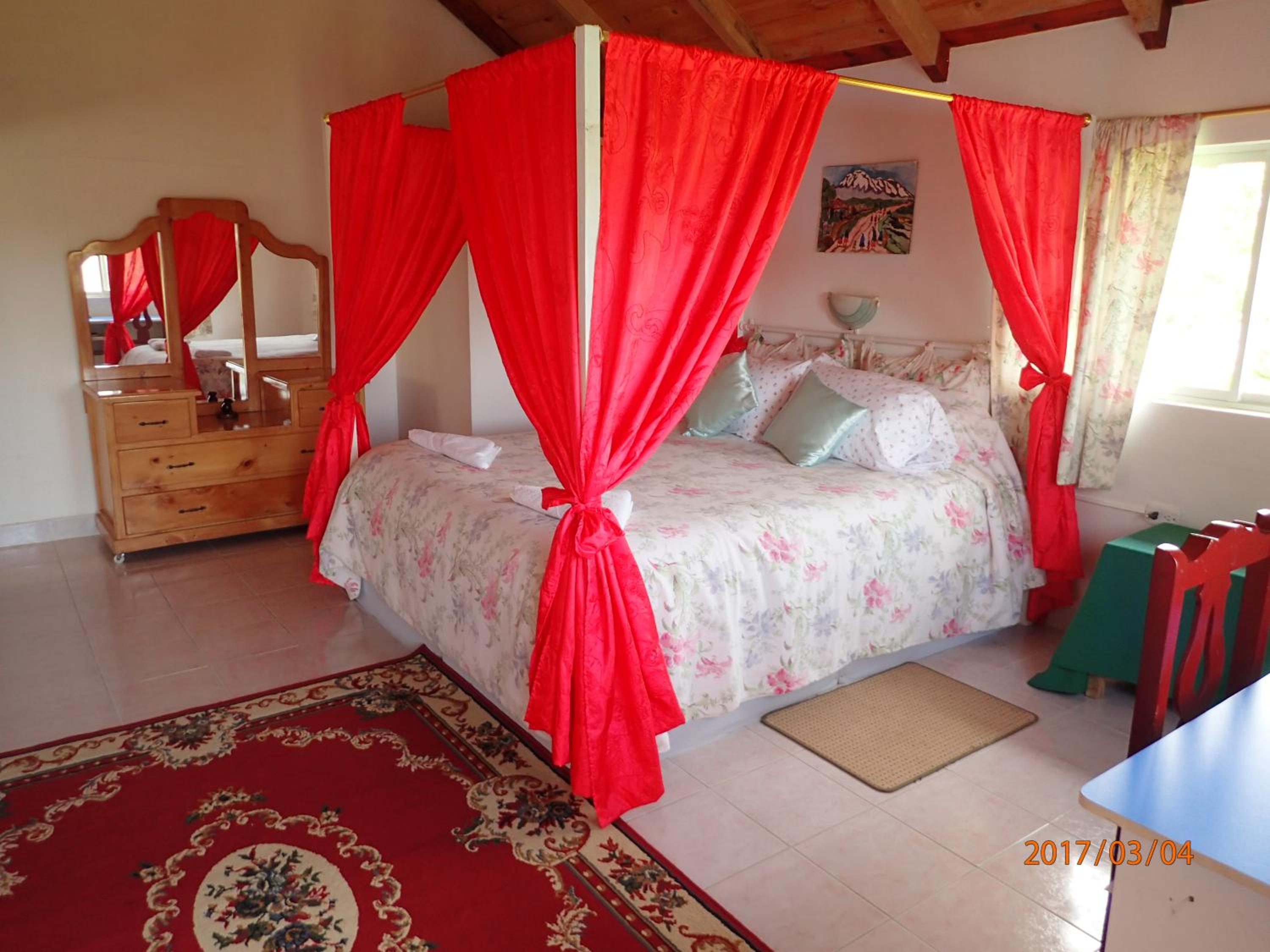 King Room with Mountain View
