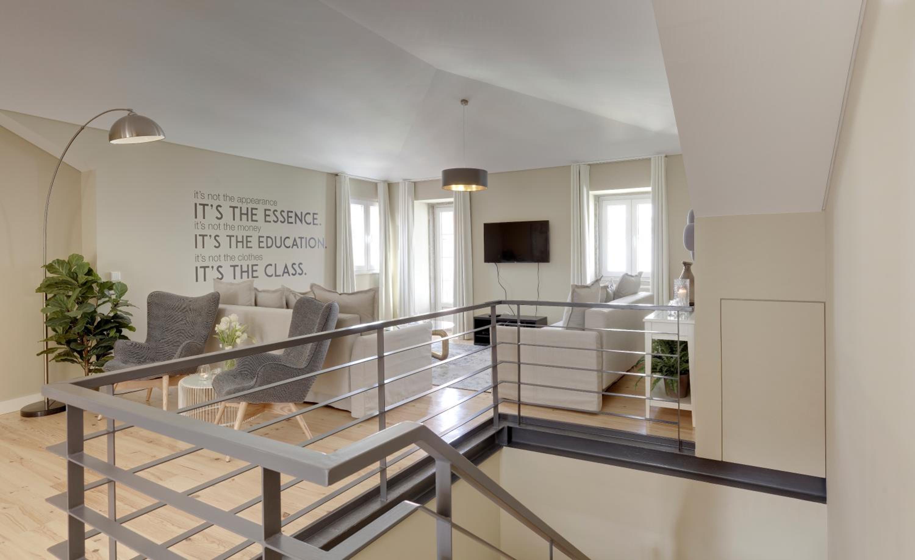 Duplex Three-Bedroom Apartment photo 1