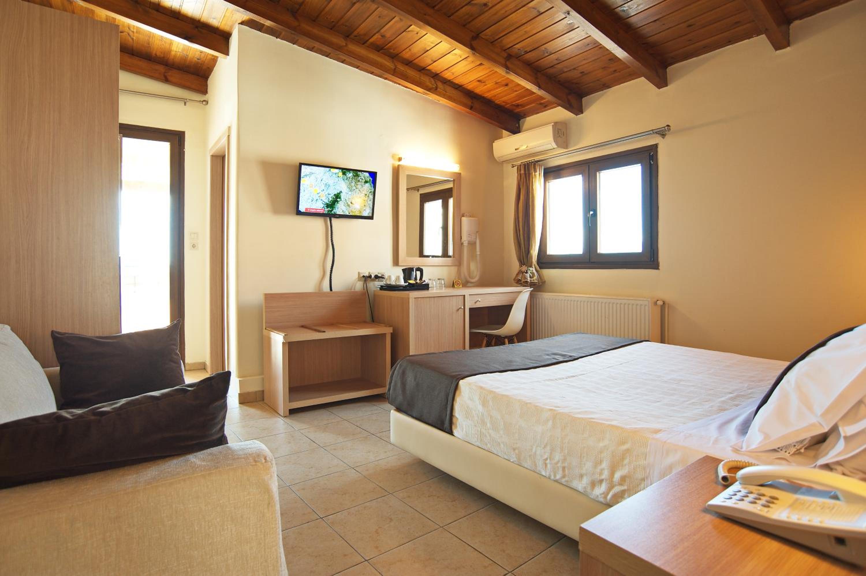 Superior Double Room with Sea View photo 3
