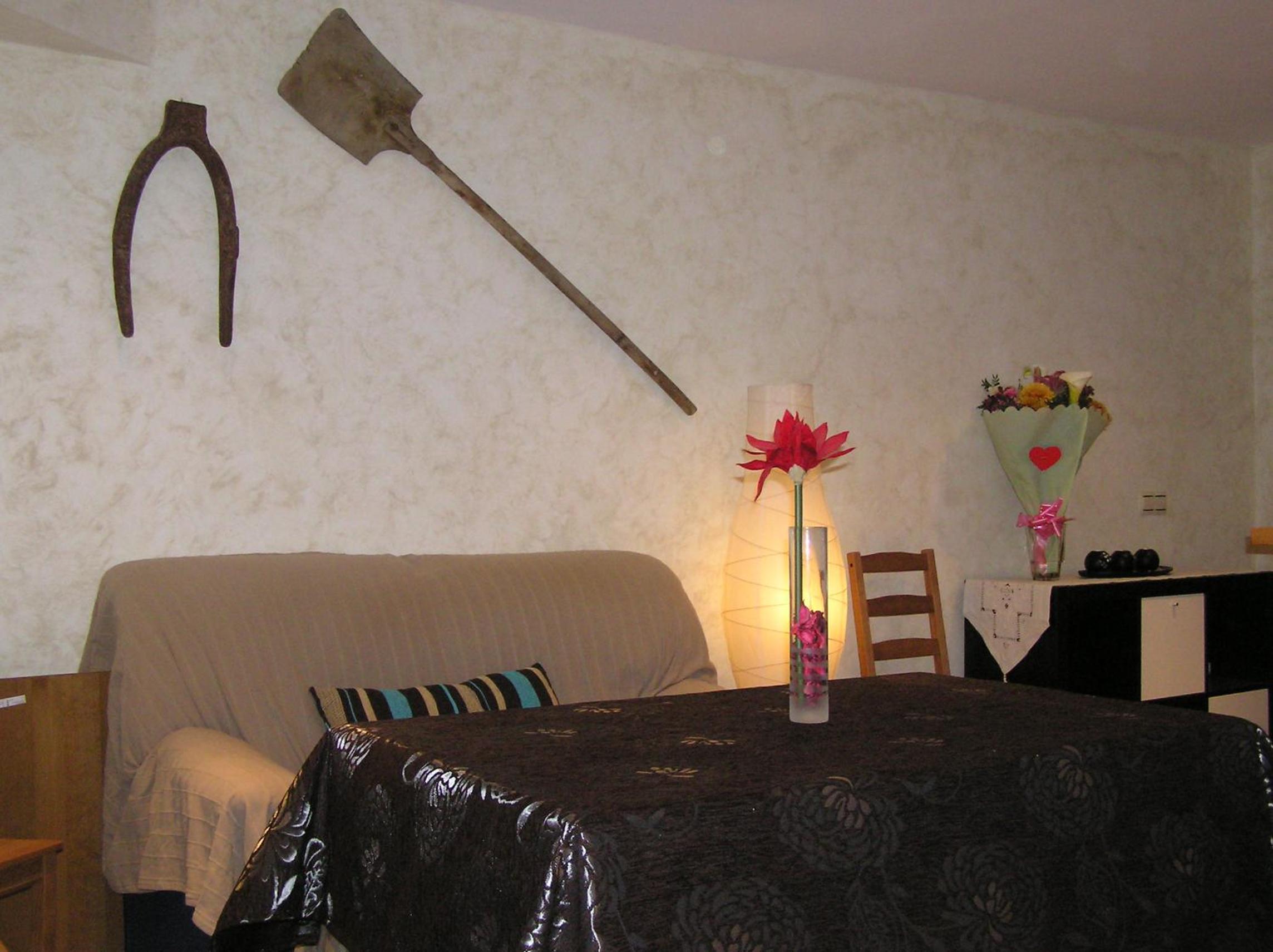 One-Bedroom House photo 2