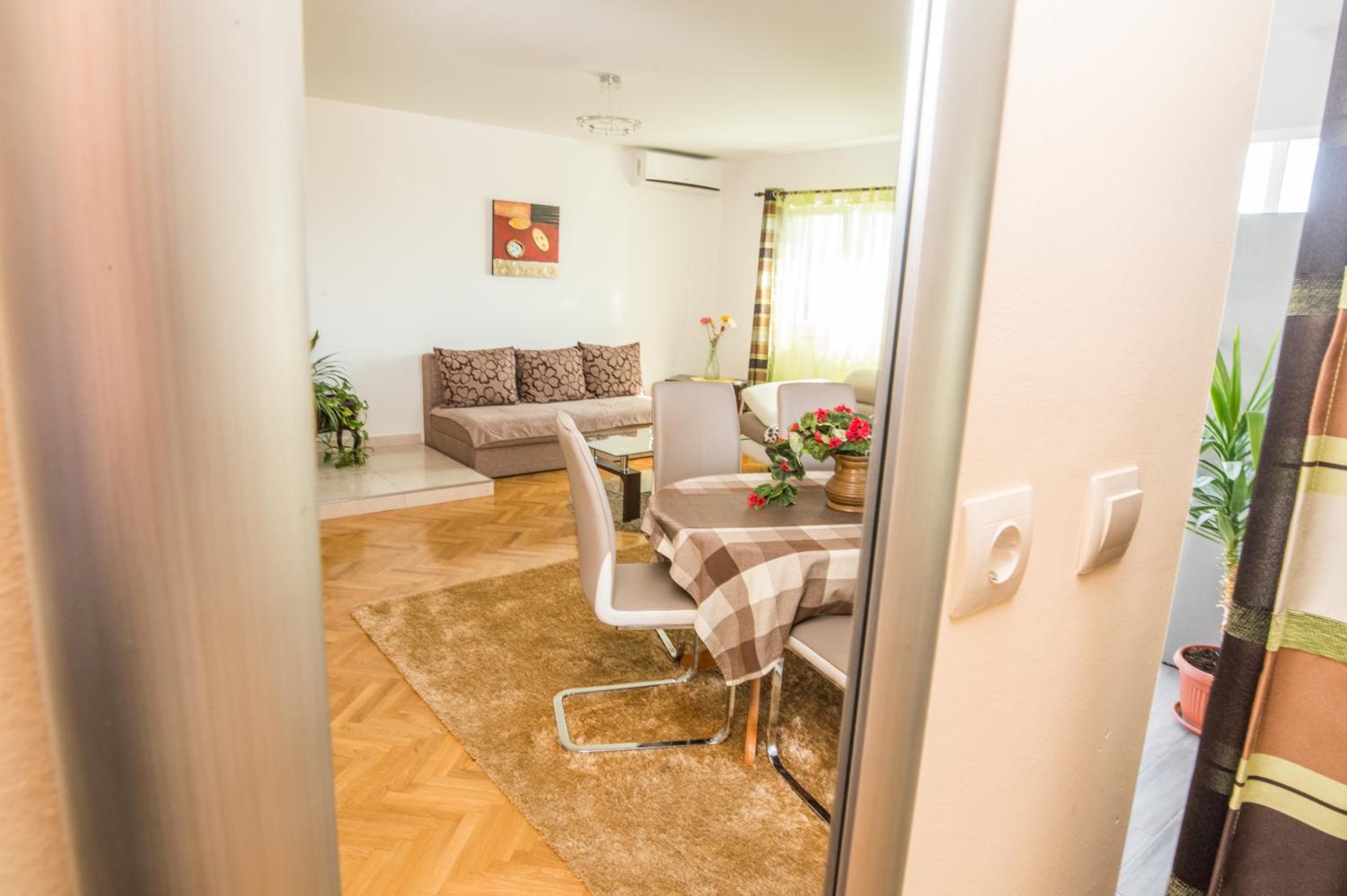 Apartment with Sea View - Photo 22