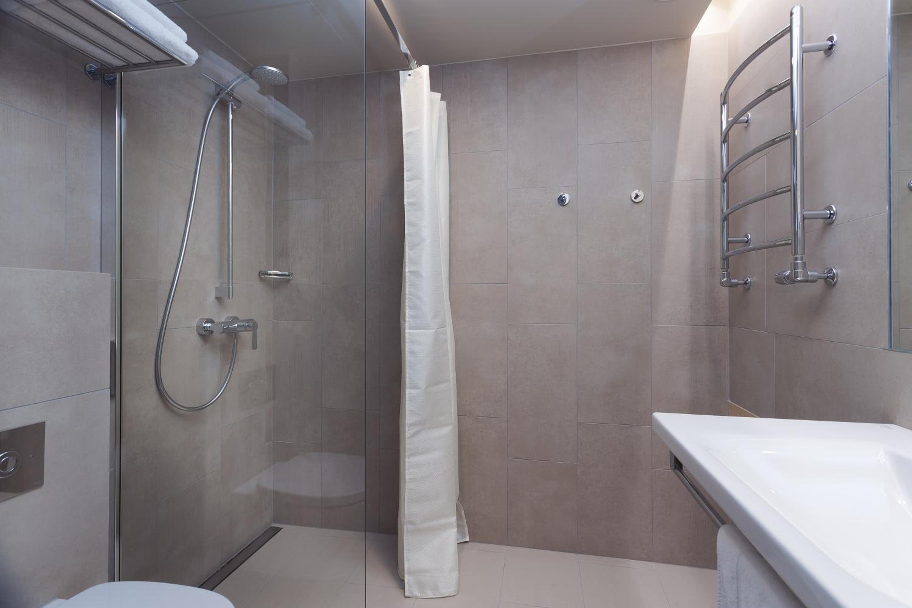Superior Double or Twin Room - Photo 5