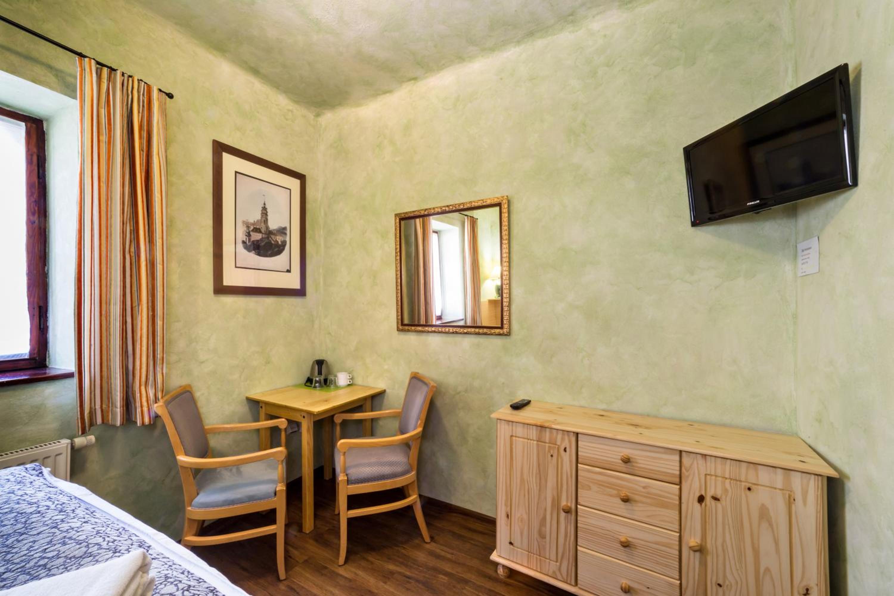 Economy Double Room with Private External Bathroom photo 3