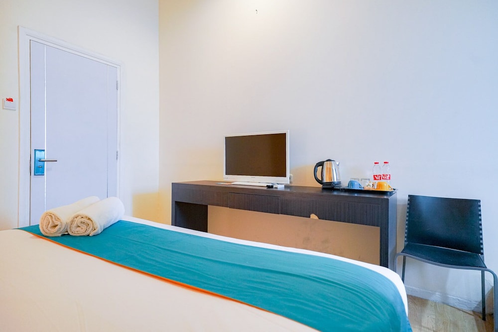 Superior Double or Twin Room - Photo 8