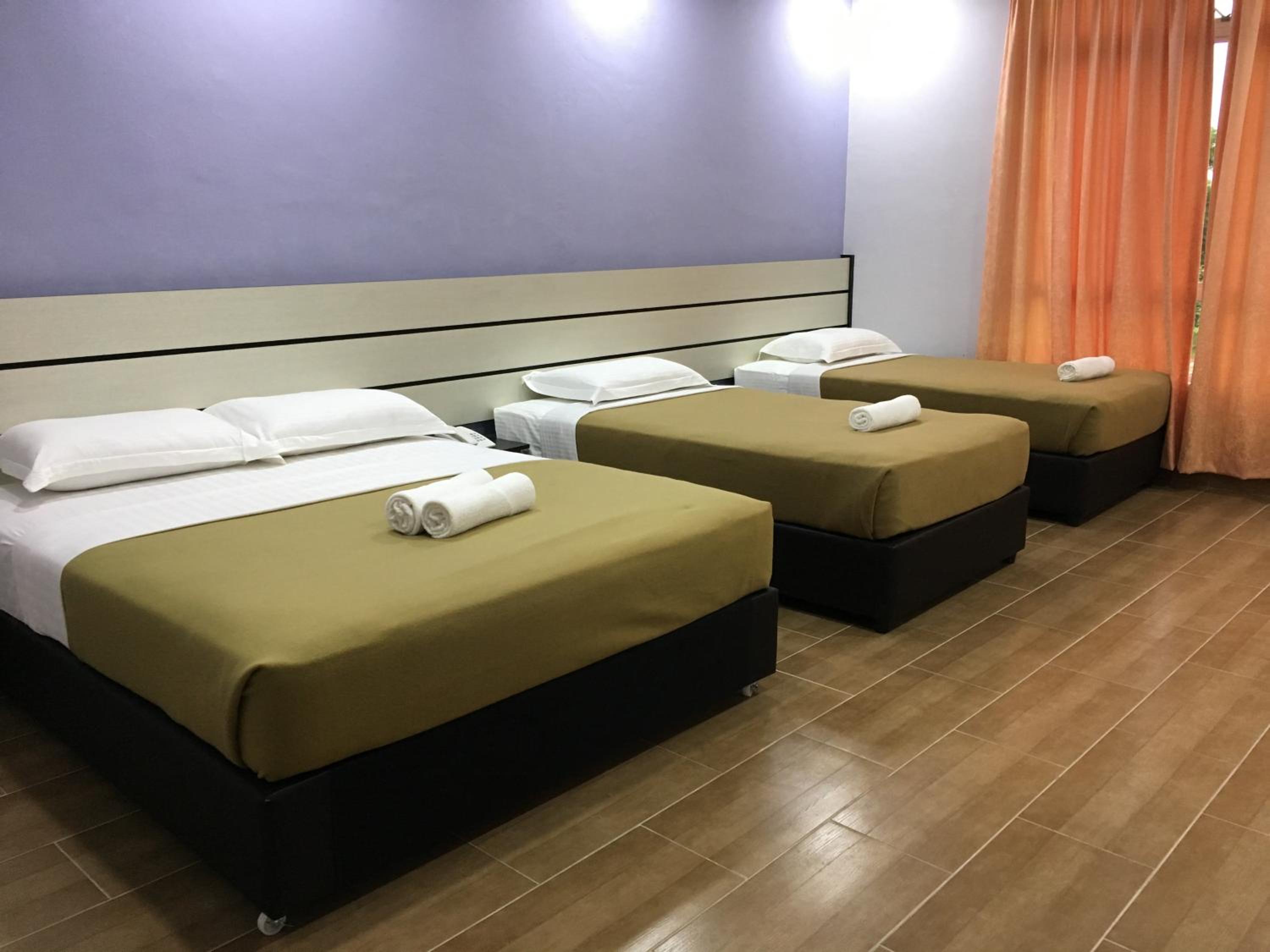 Deluxe Quadruple Room