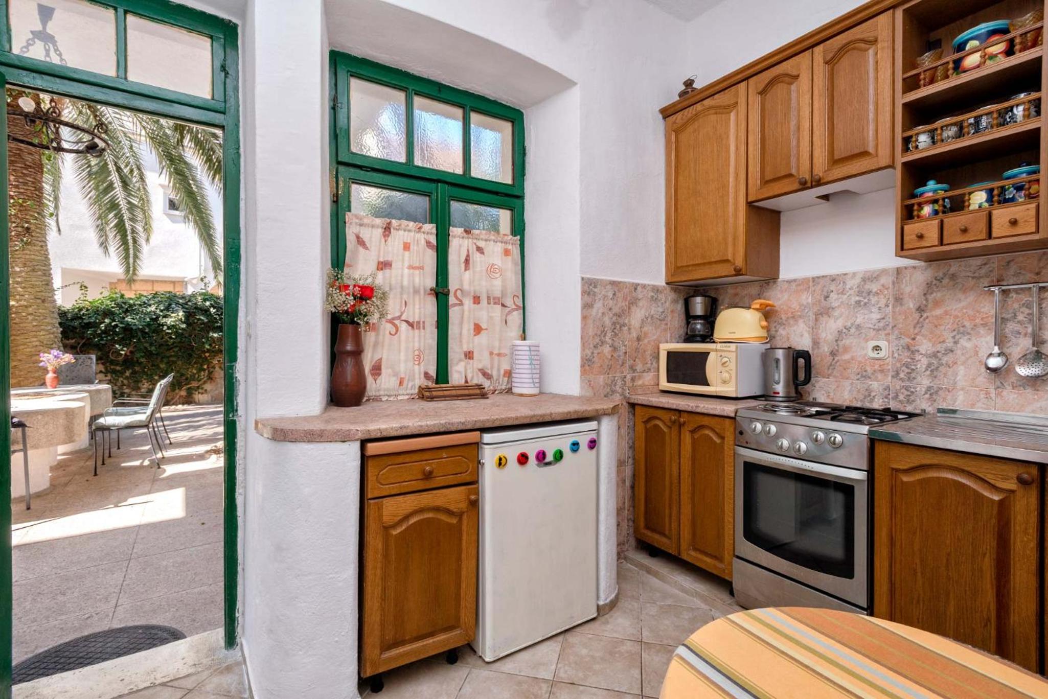 Apartment with Terrace photo 3
