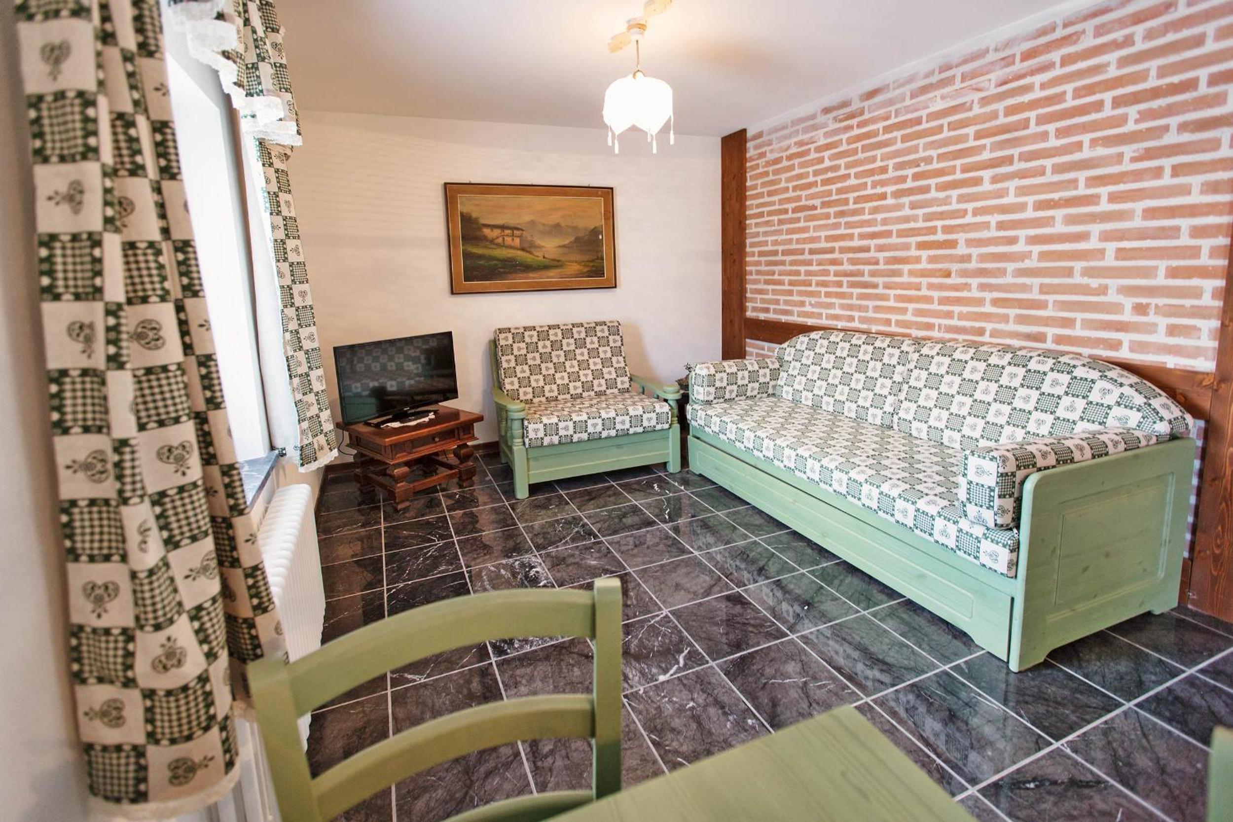 Apartment with Garden View - Photo 1