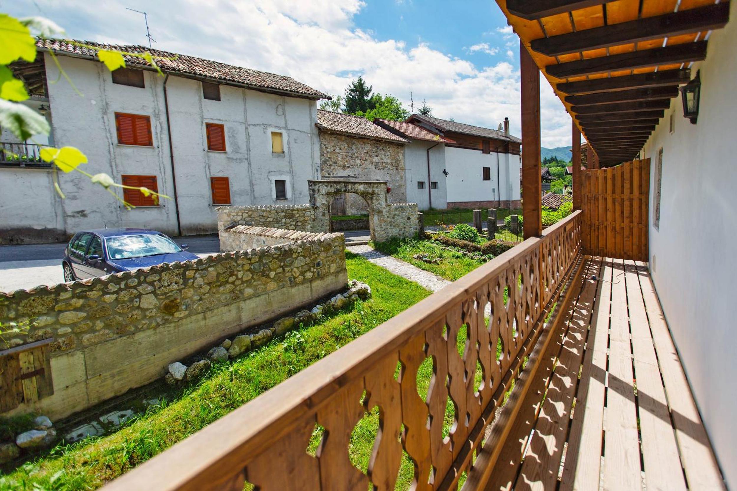 Apartment with Garden View - Photo 19