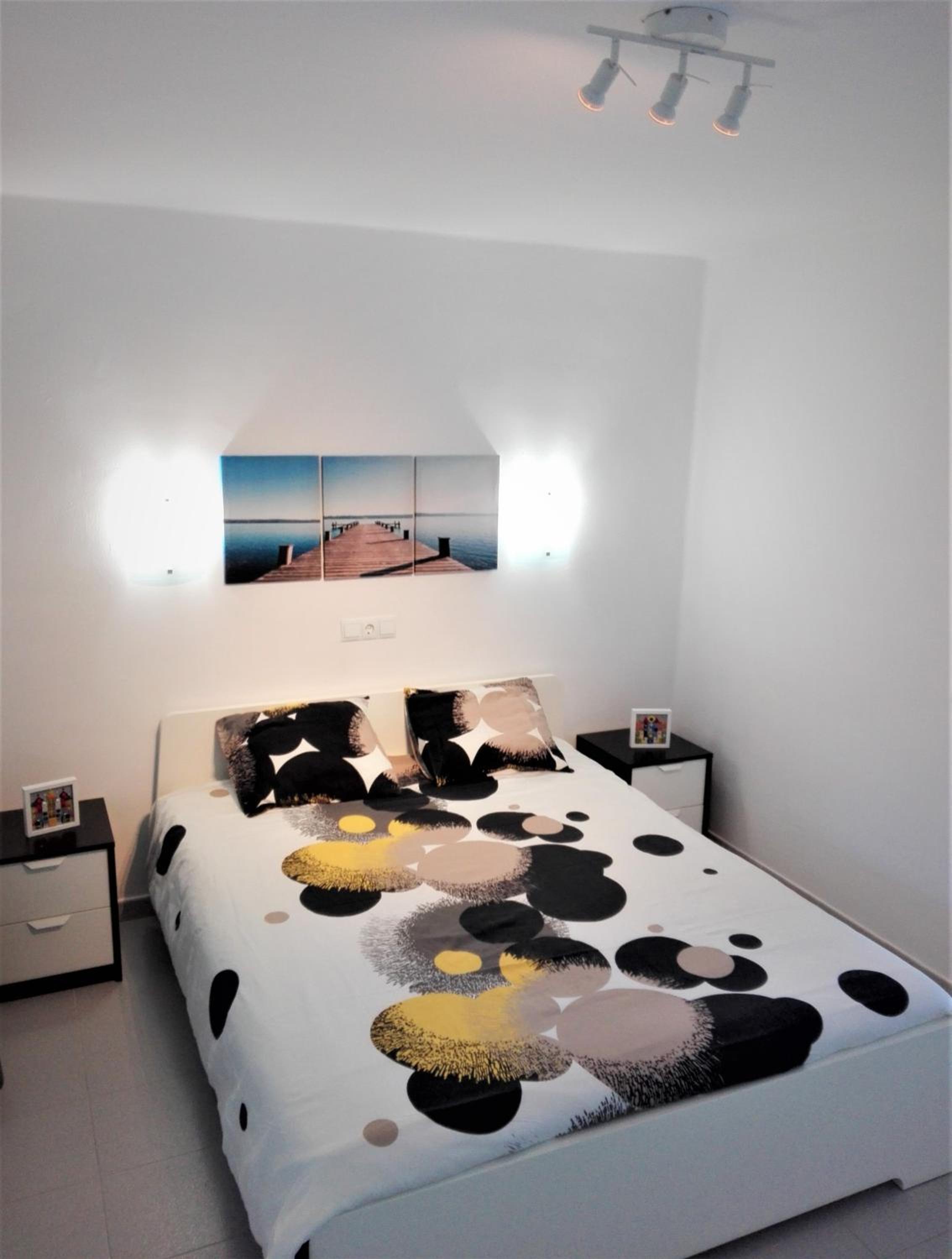 Apartamento con vista a la piscina