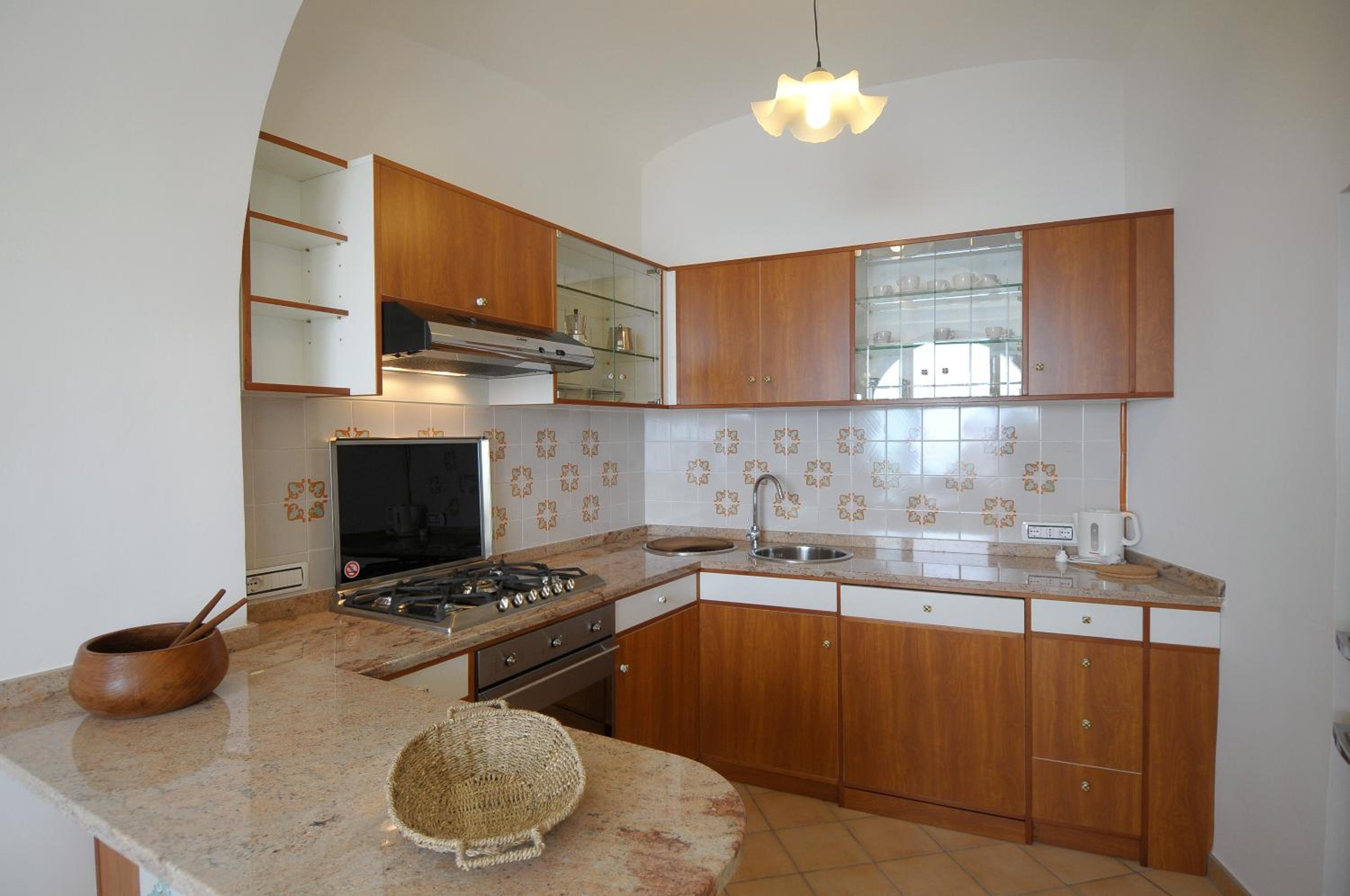 Three-Bedroom Apartment with Sea View photo 3