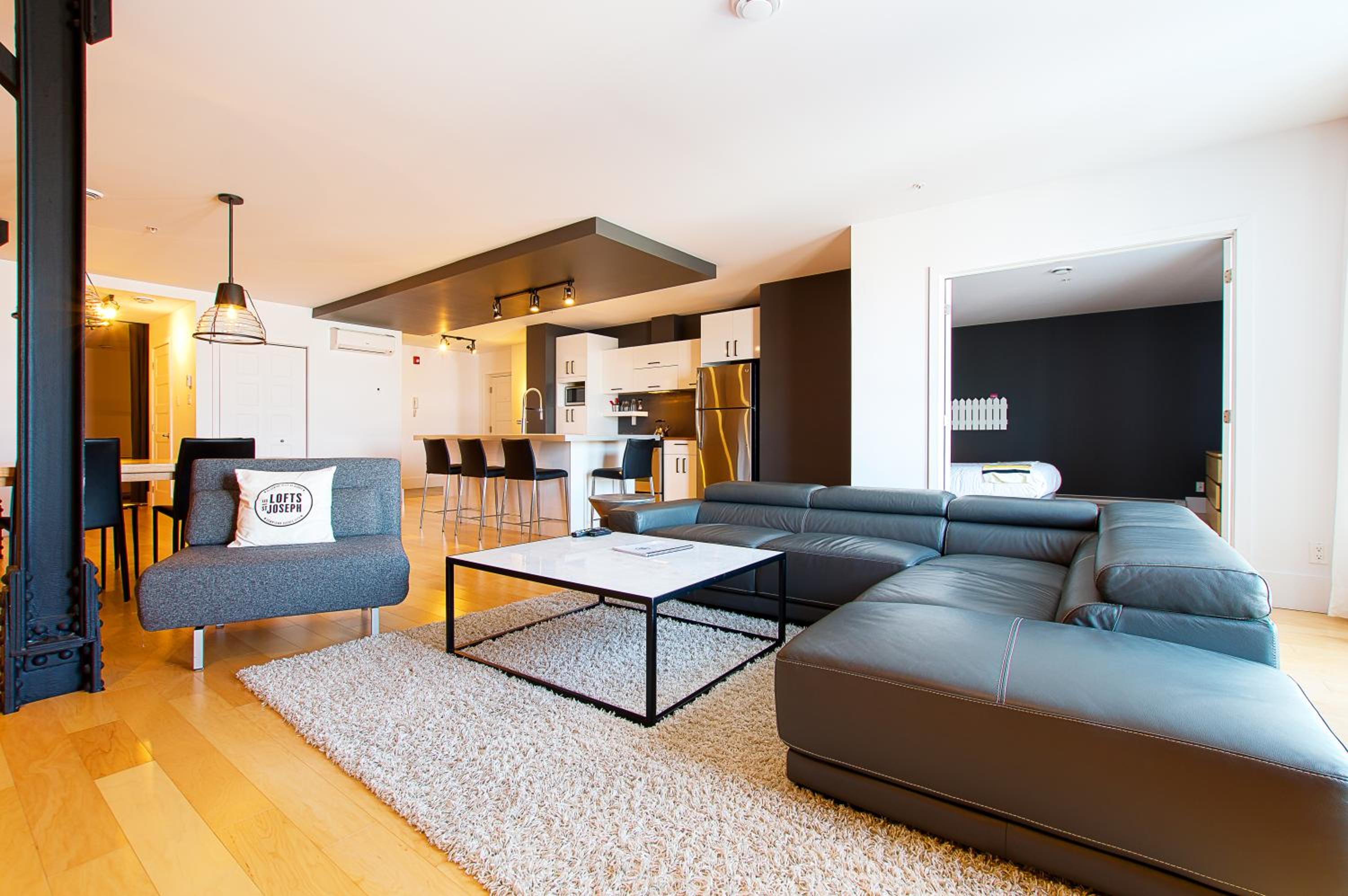 Two-Bedroom Apartment 304 - City View