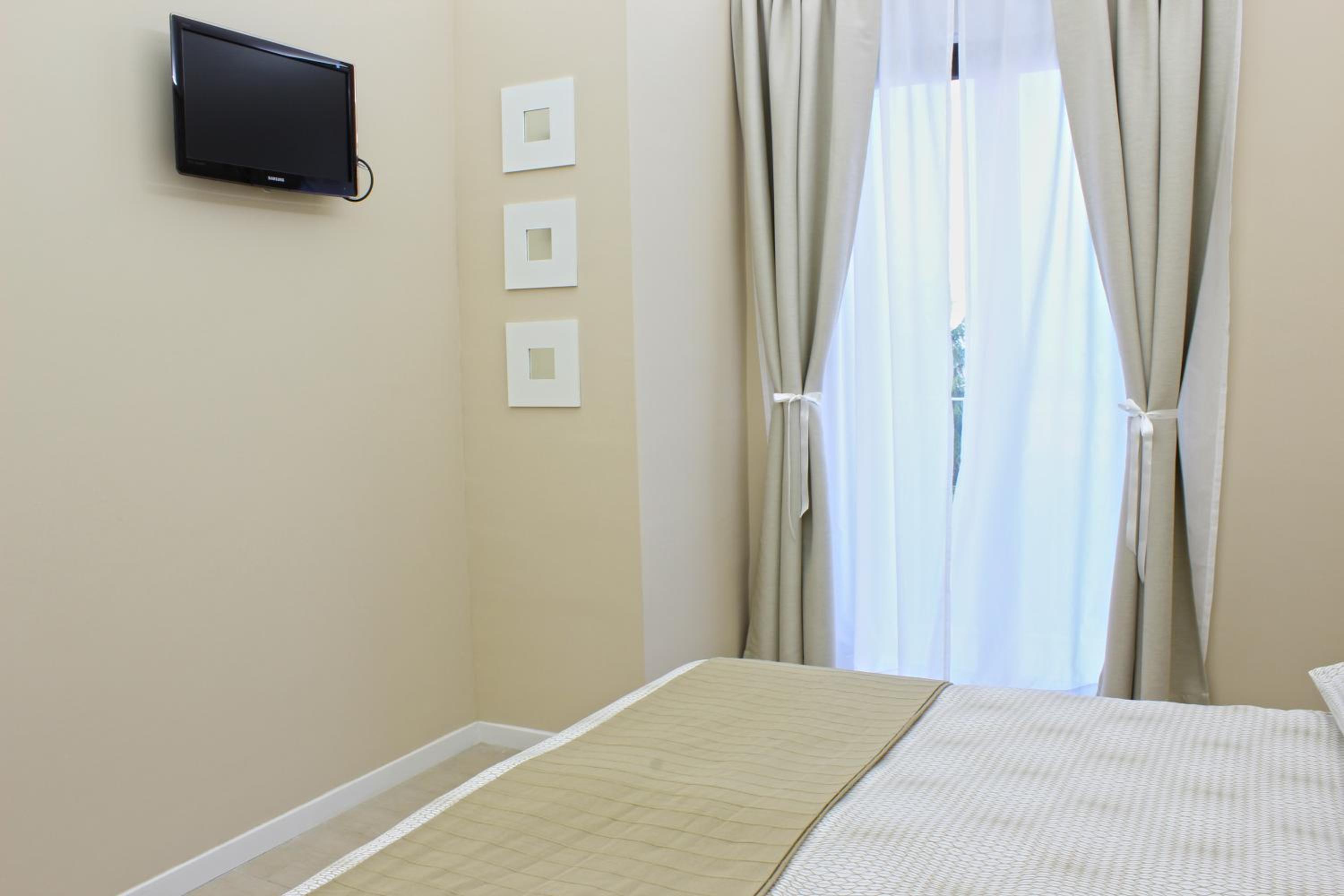 Superior Double or Twin Room with Mountain View photo 3