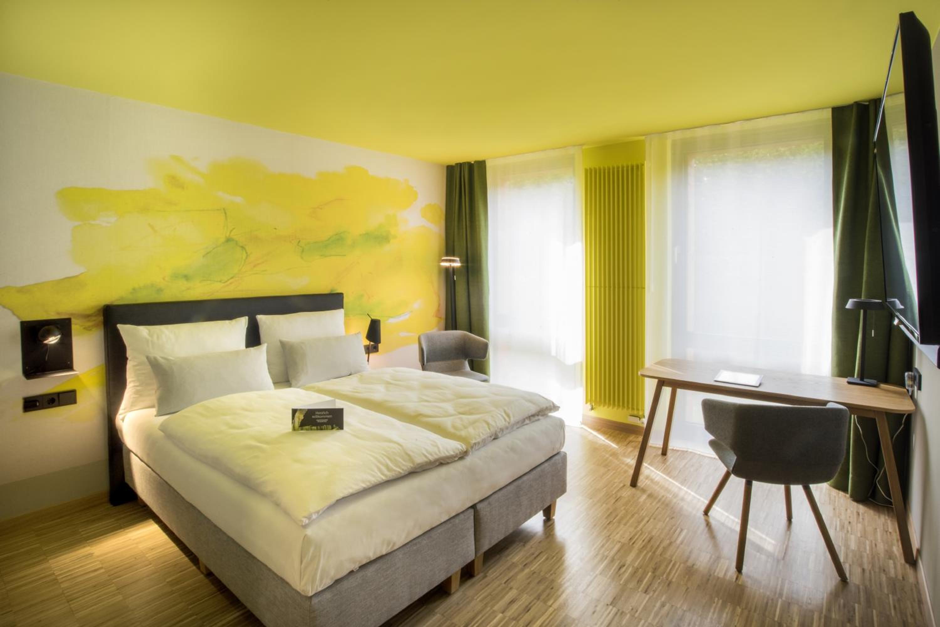 Queen Room - Photo 4