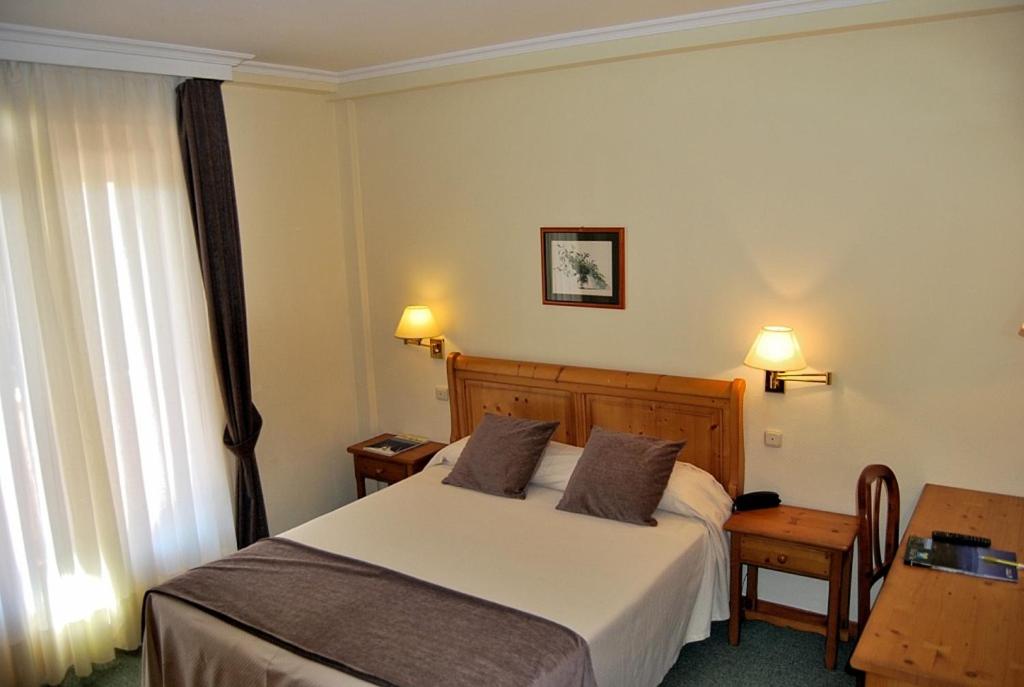 Double Room with Spa Bath