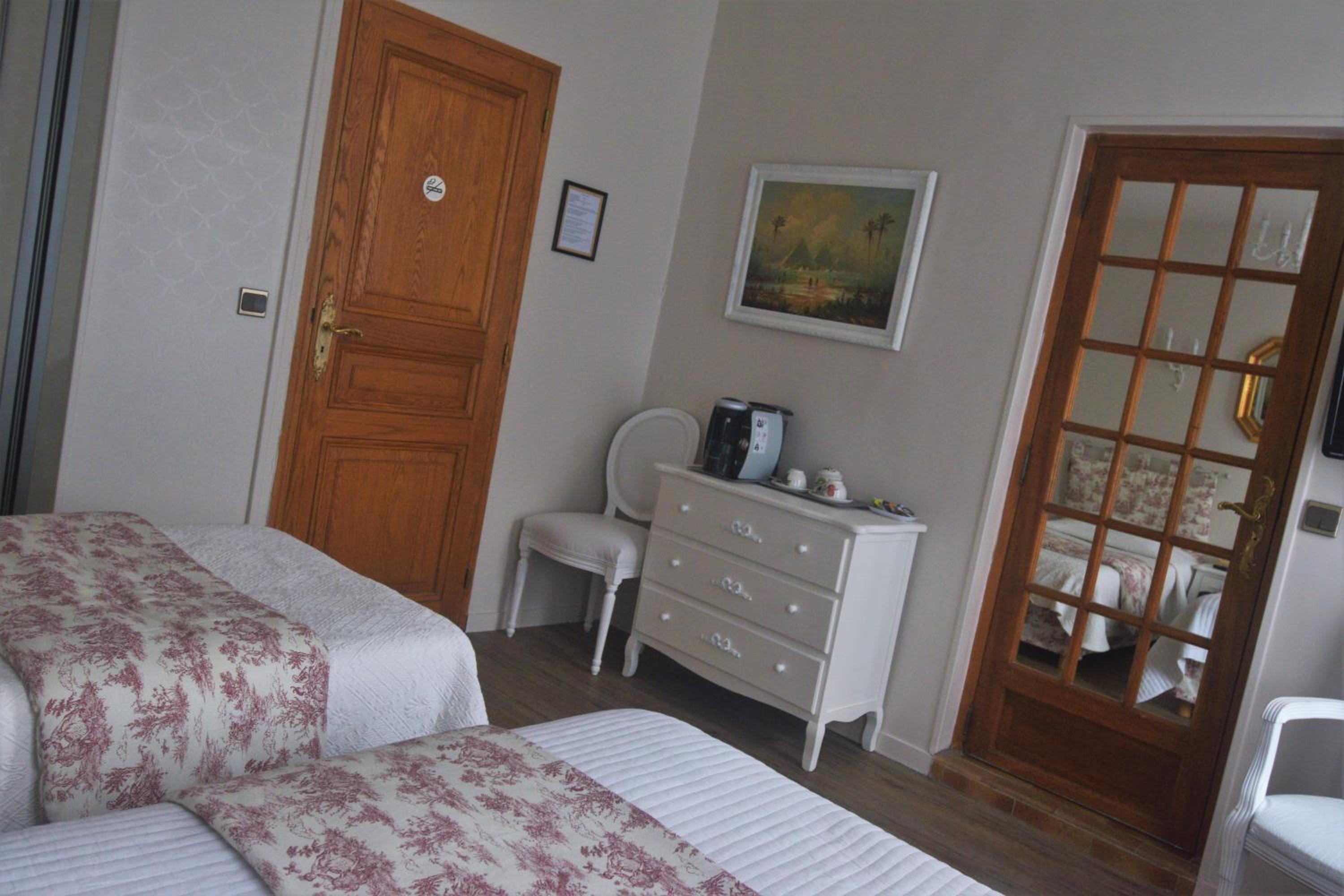 Triple Room - Photo 2