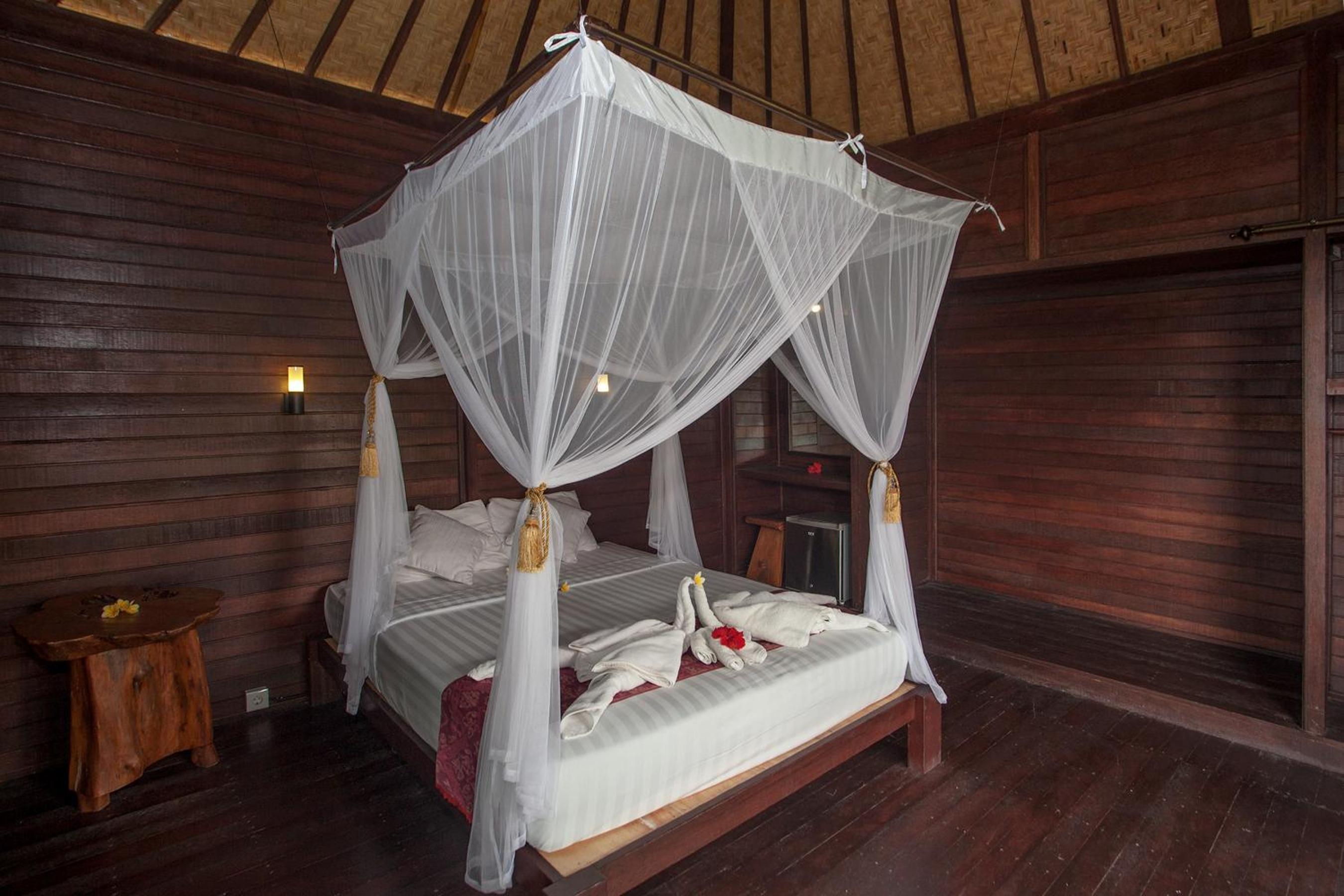 Deluxe Bungalow With Garden View