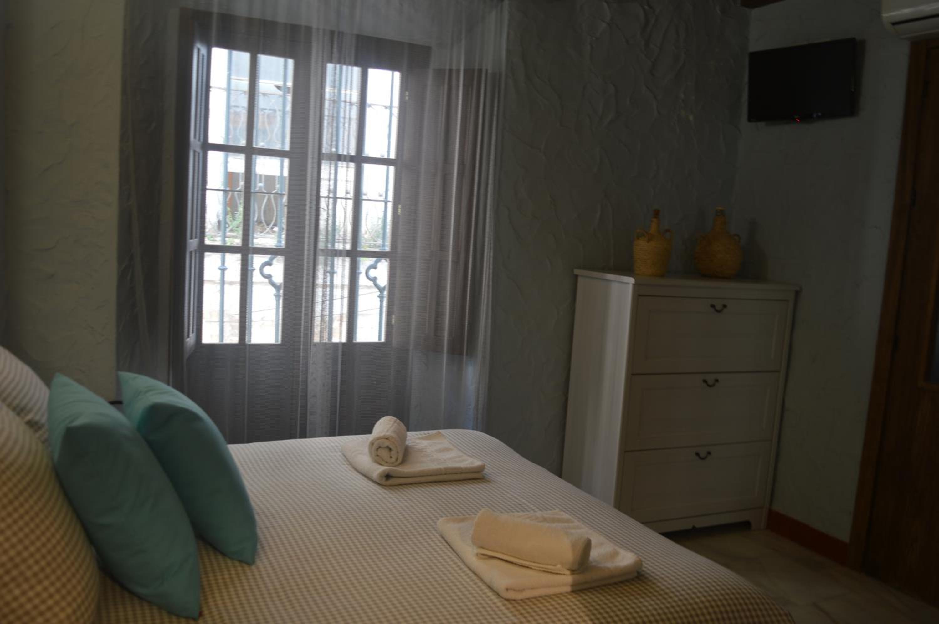 Habitación Doble con Baño Privado