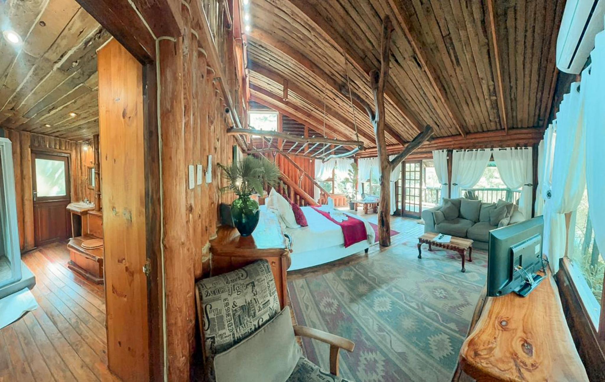 One-Bedroom Villa photo 2