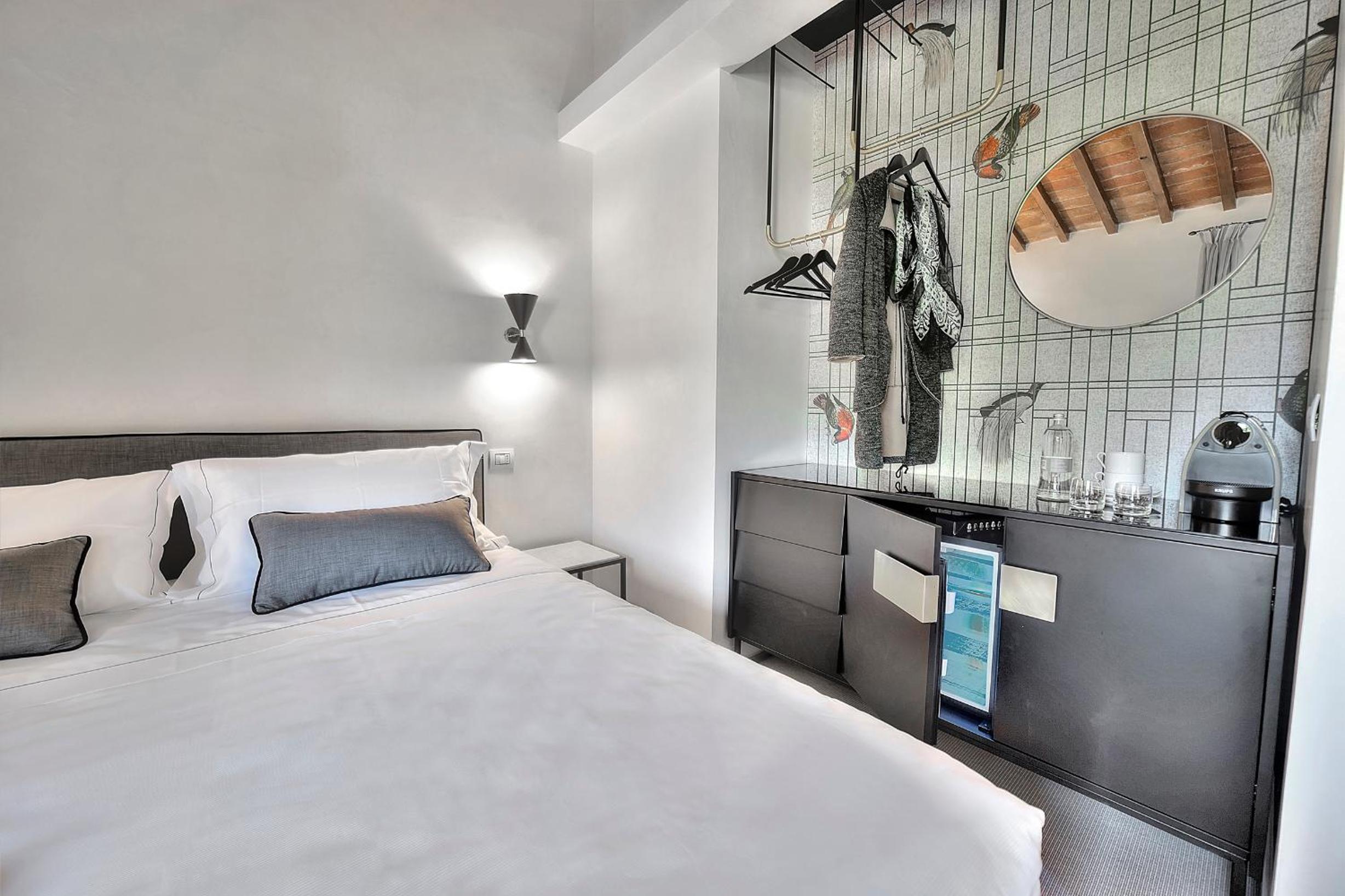 Small Double Room photo 1