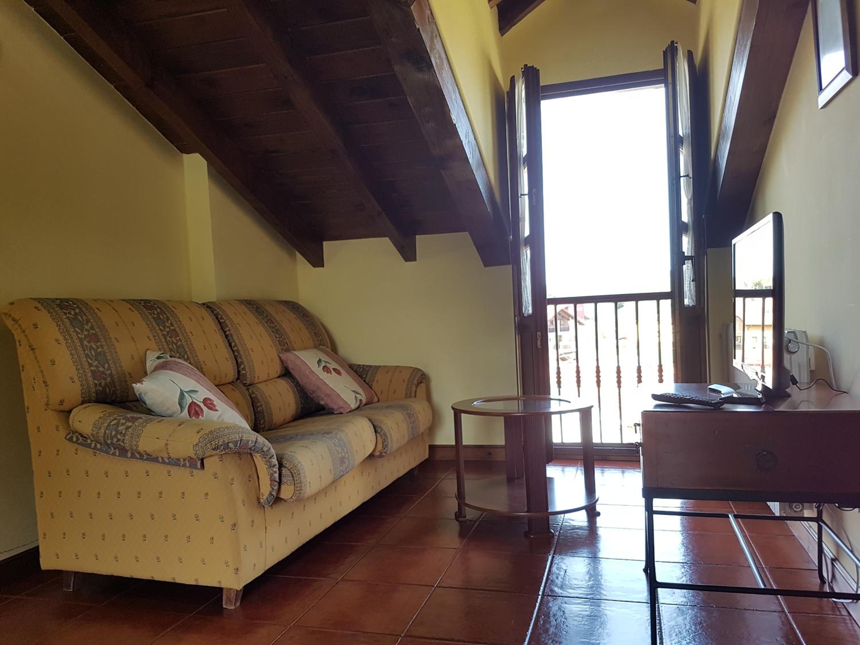Penthouse Apartment - Photo 1