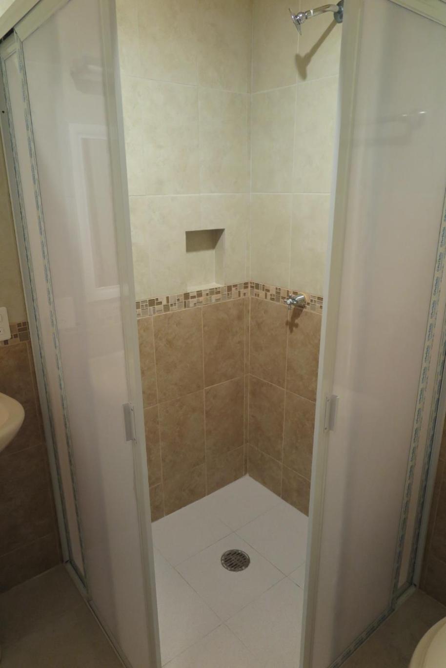 Double or Twin Room photo 3