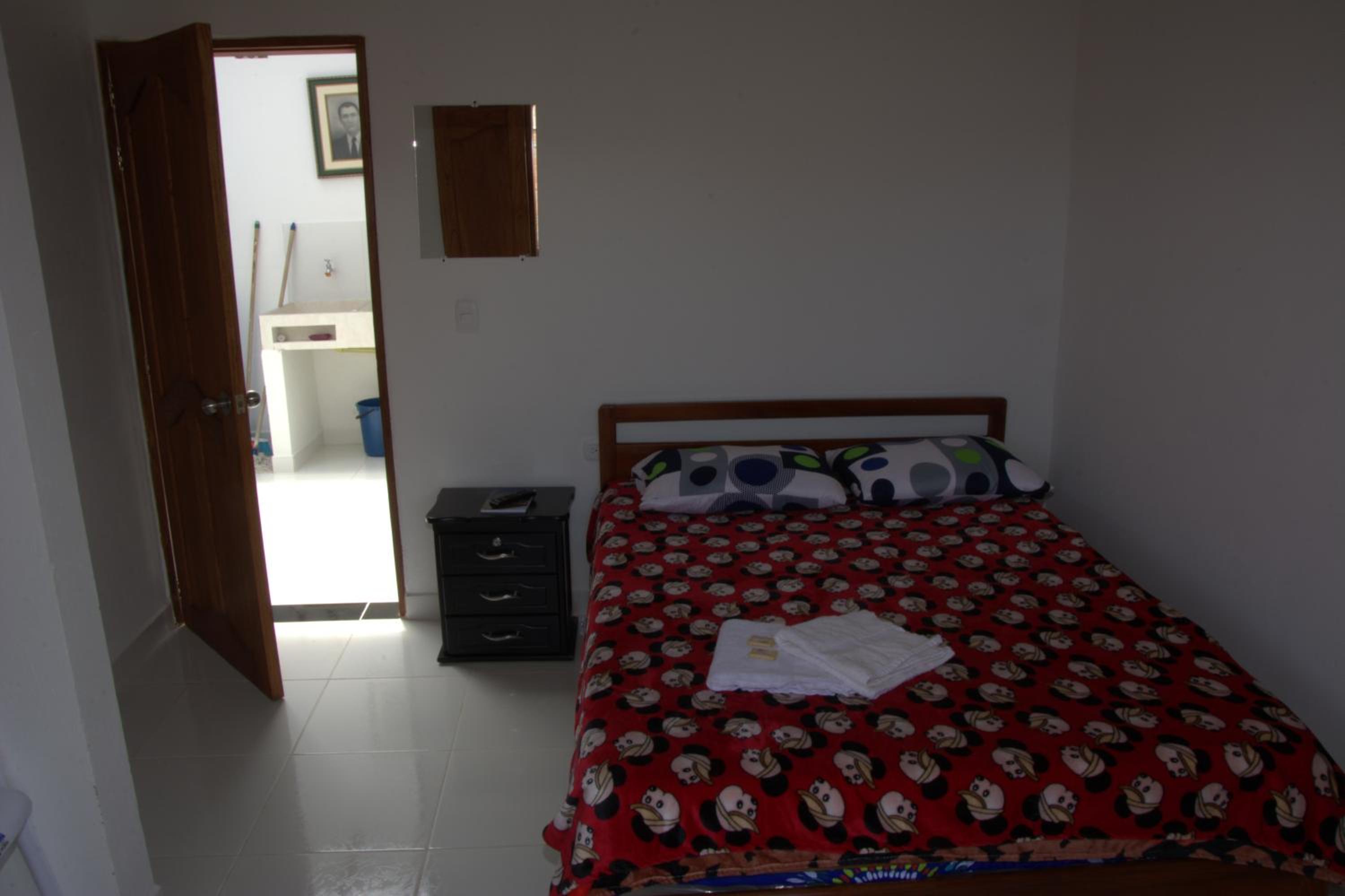 Double Room with Shared Bathroom photo 2