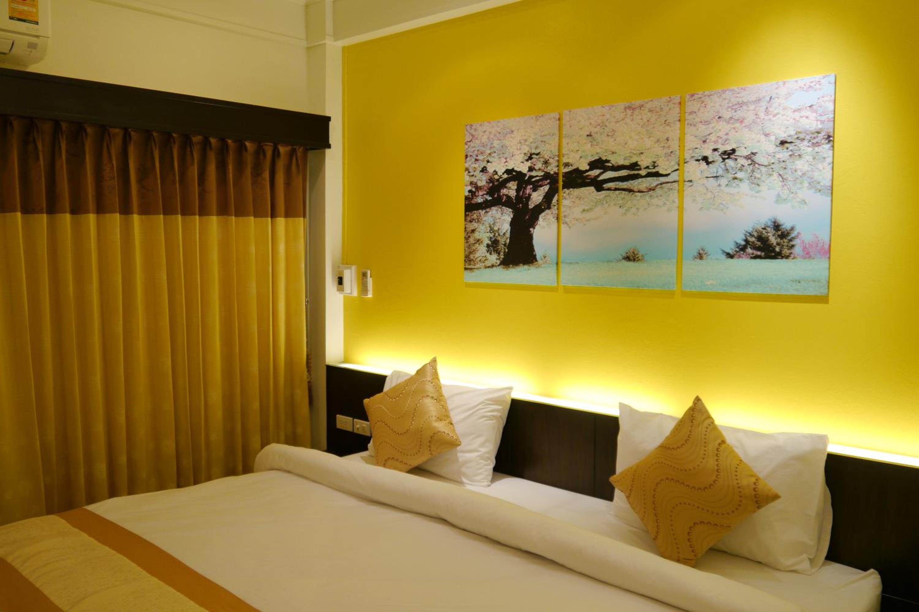 Superior Double or Twin Room photo 1