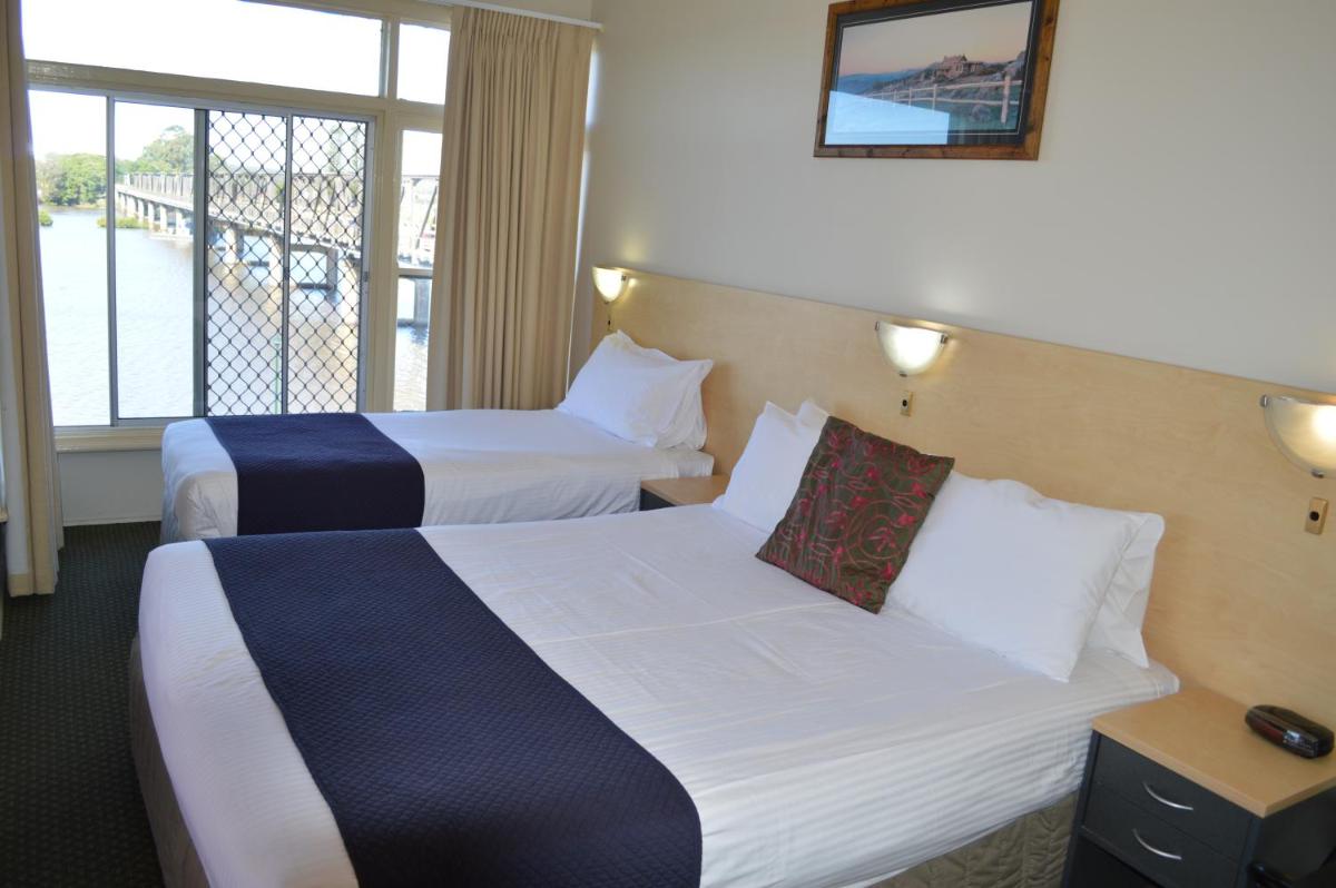 Standard Twin Room photo 3