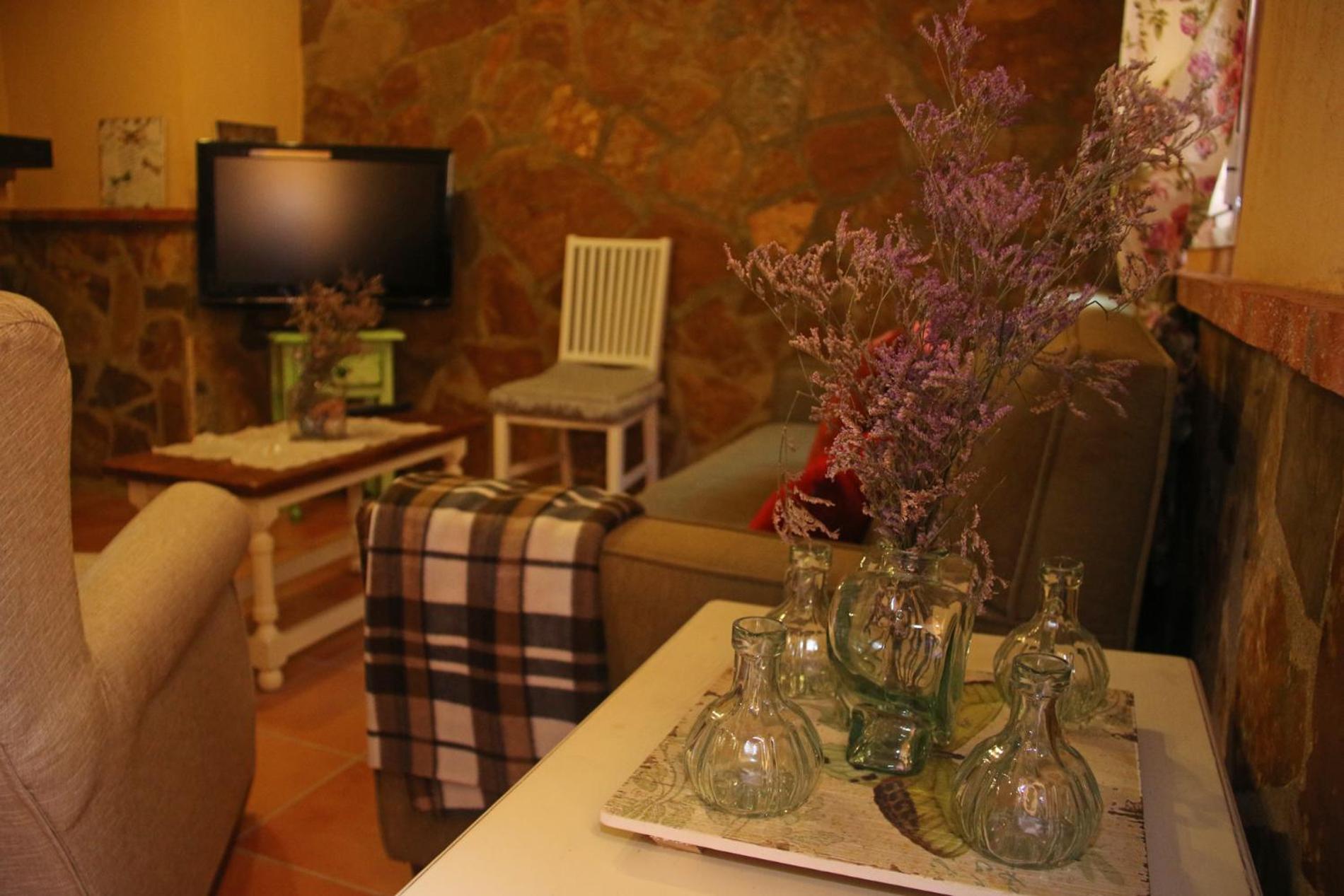 Two-Bedroom Apartment - Photo 1