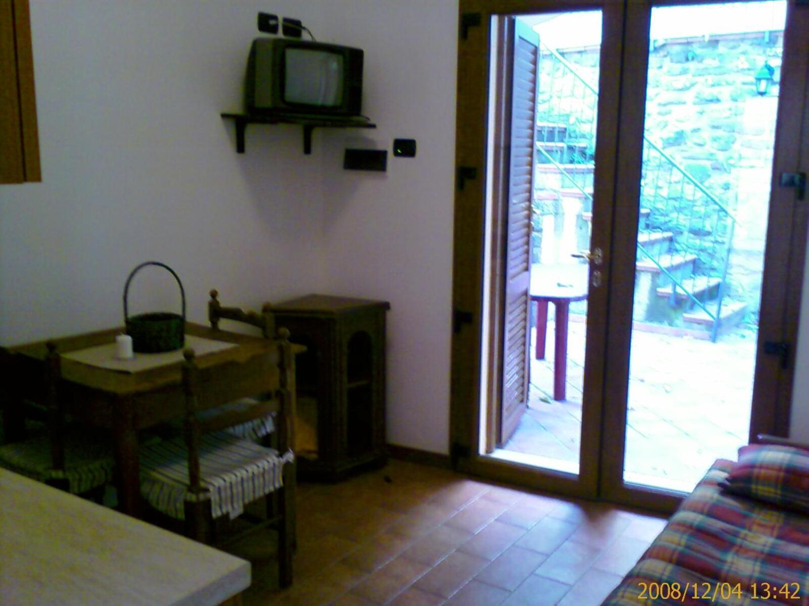 One-Bedroom Apartment (3 Adults) photo 1