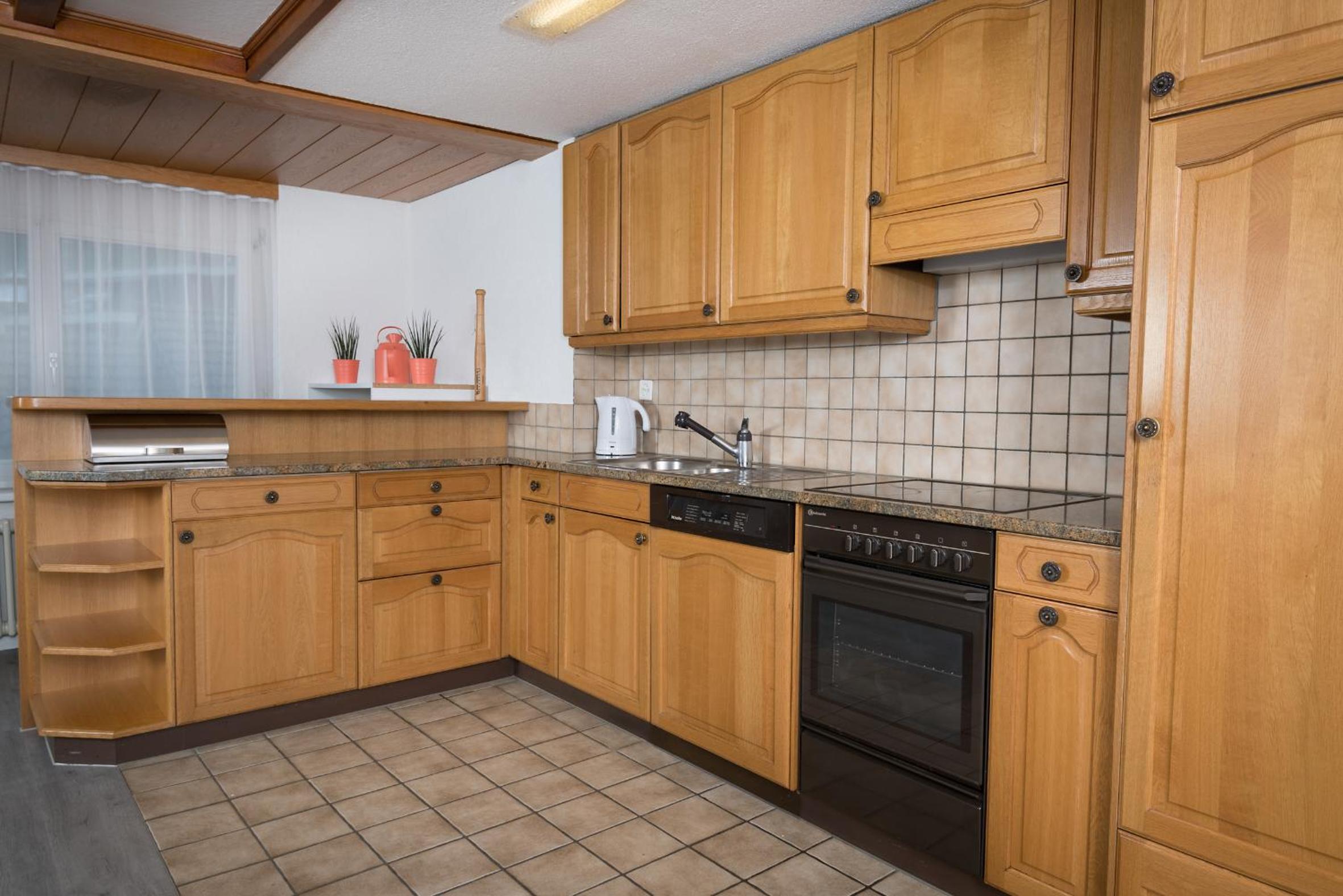 Two-Bedroom Apartment - Photo 8