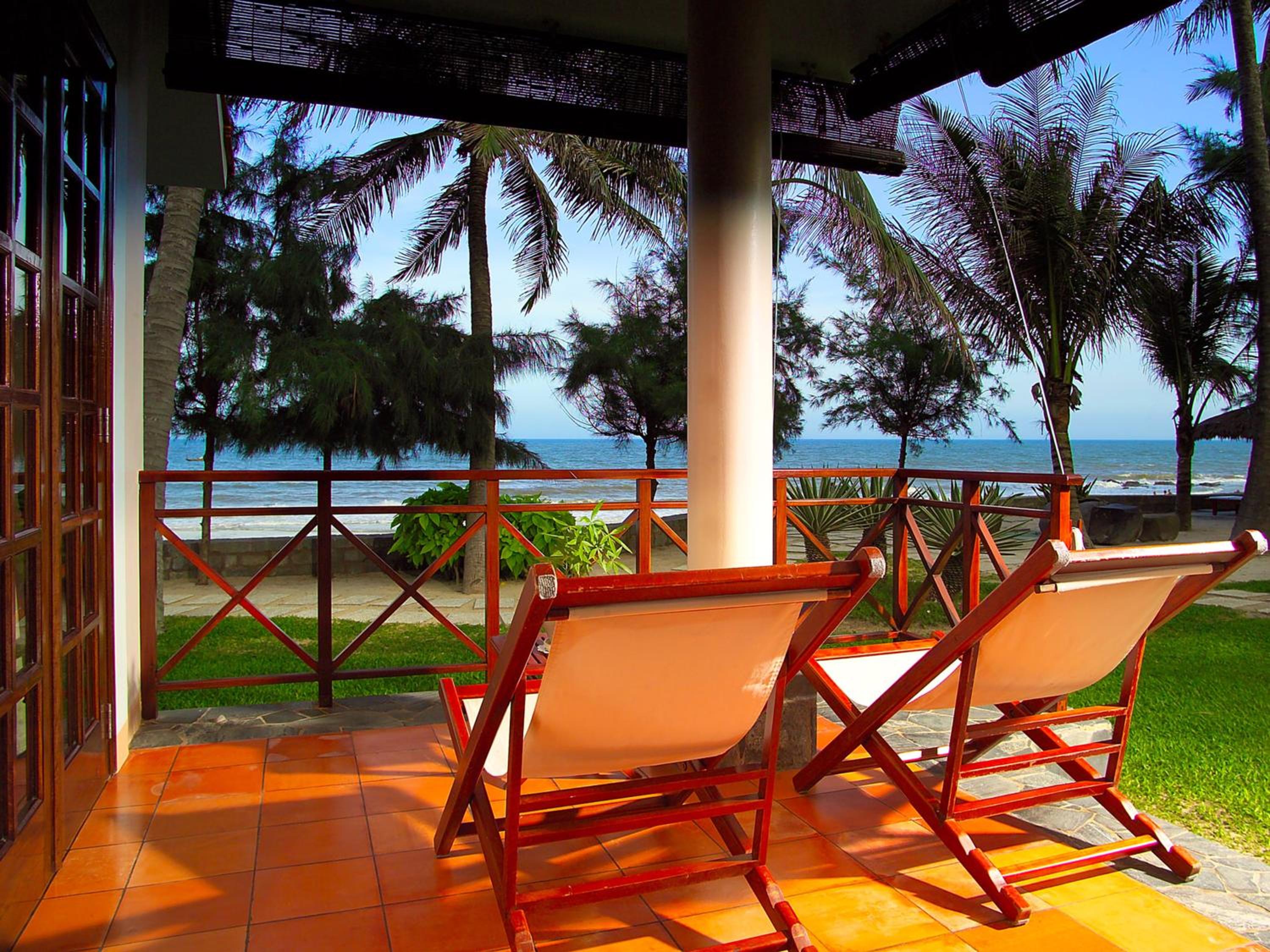 Beach Front Villa Suite  - Photo 3