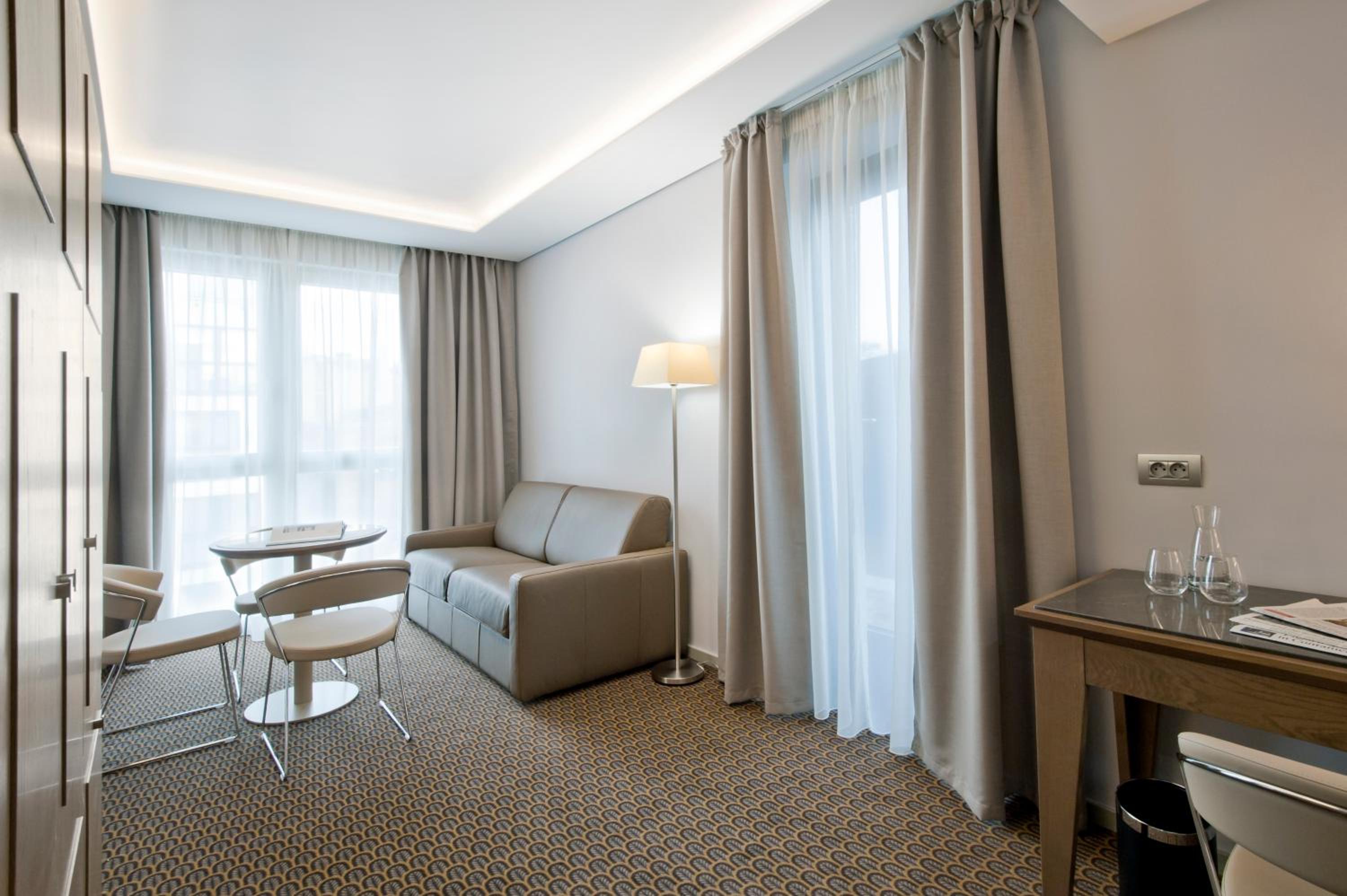 Family Suite with Two Bathrooms
