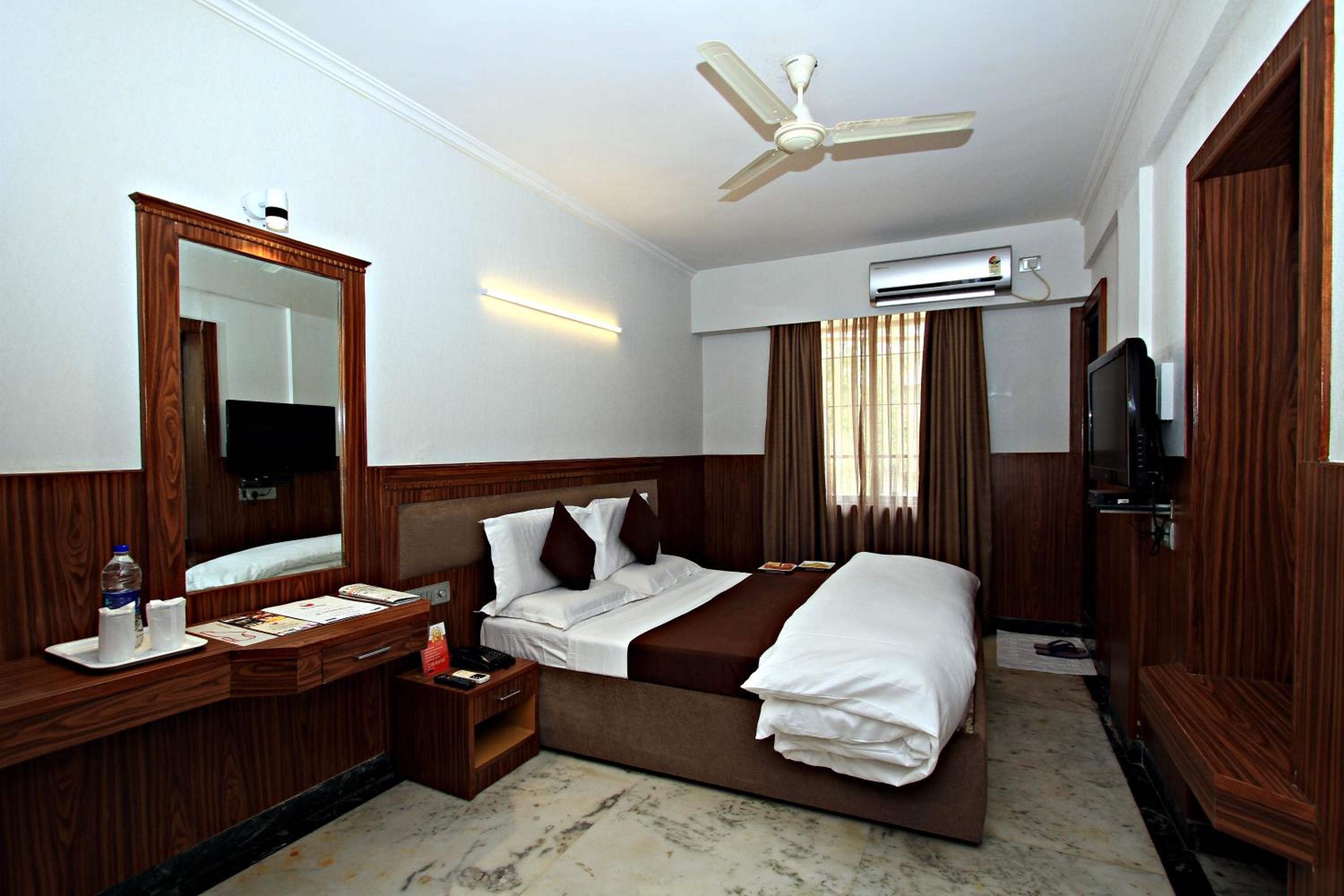 Deluxe Double Room - Photo 3