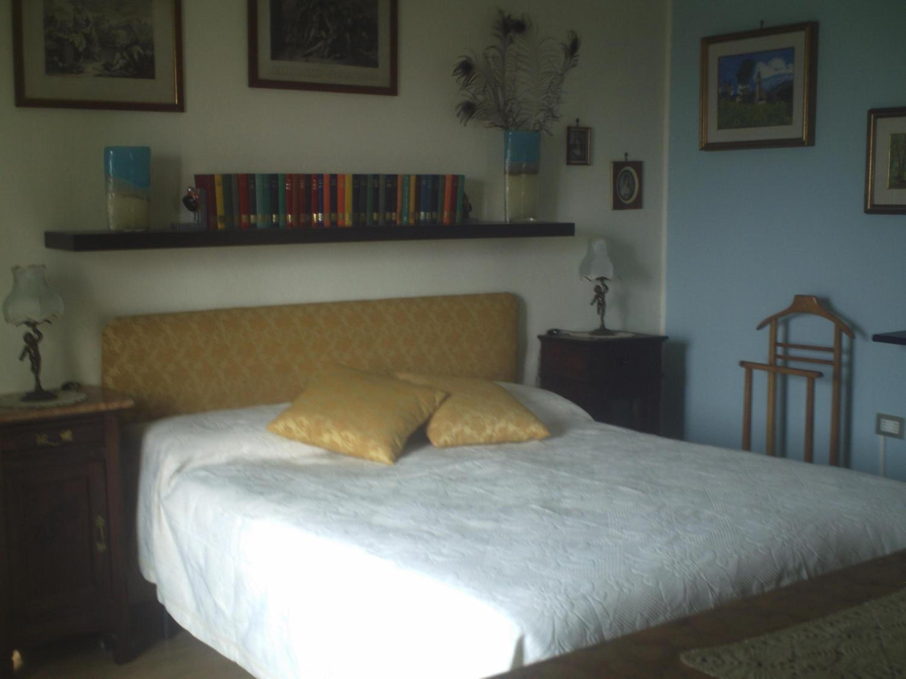 Deluxe Room - Photo 1