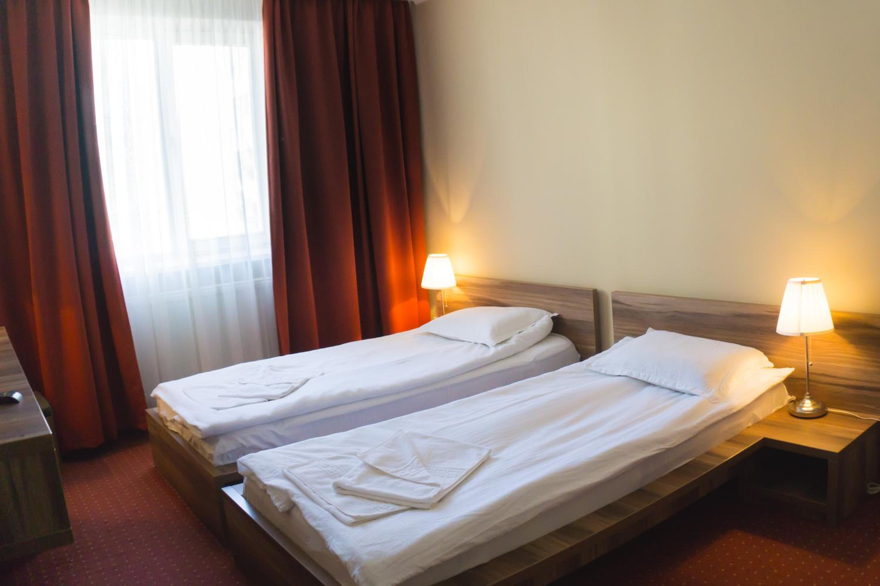 Superior Twin Room - Photo 9