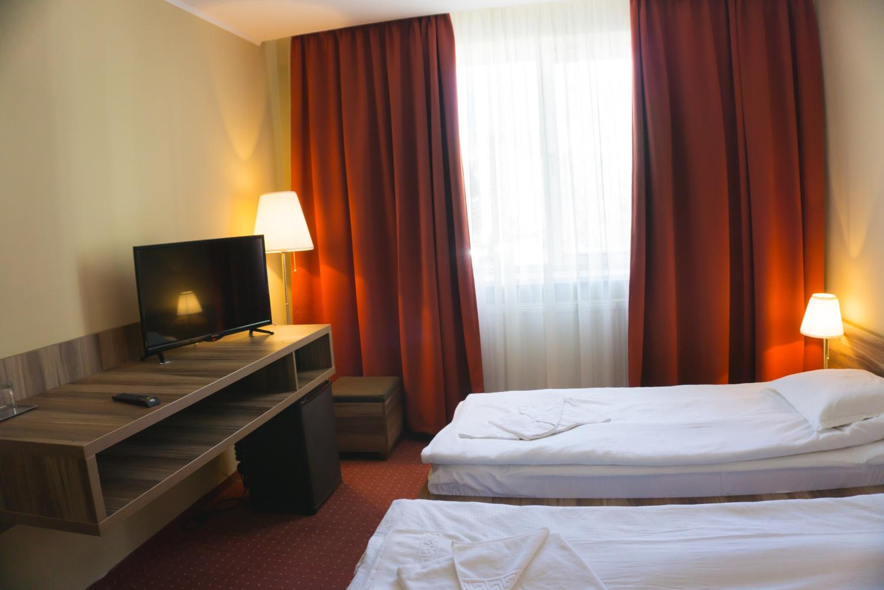 Superior Twin Room - Photo 10