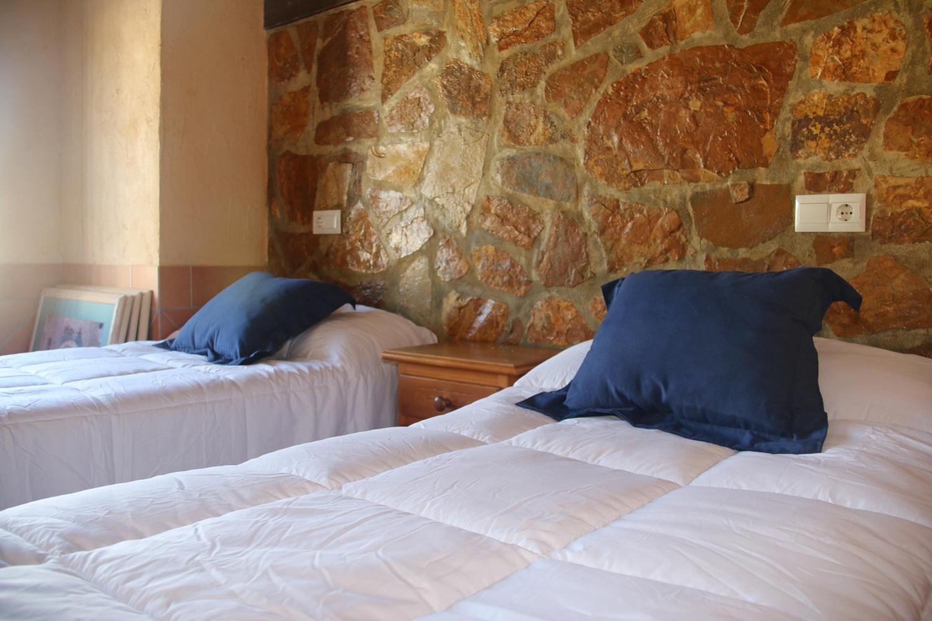 Two-Bedroom Apartment - Photo 4