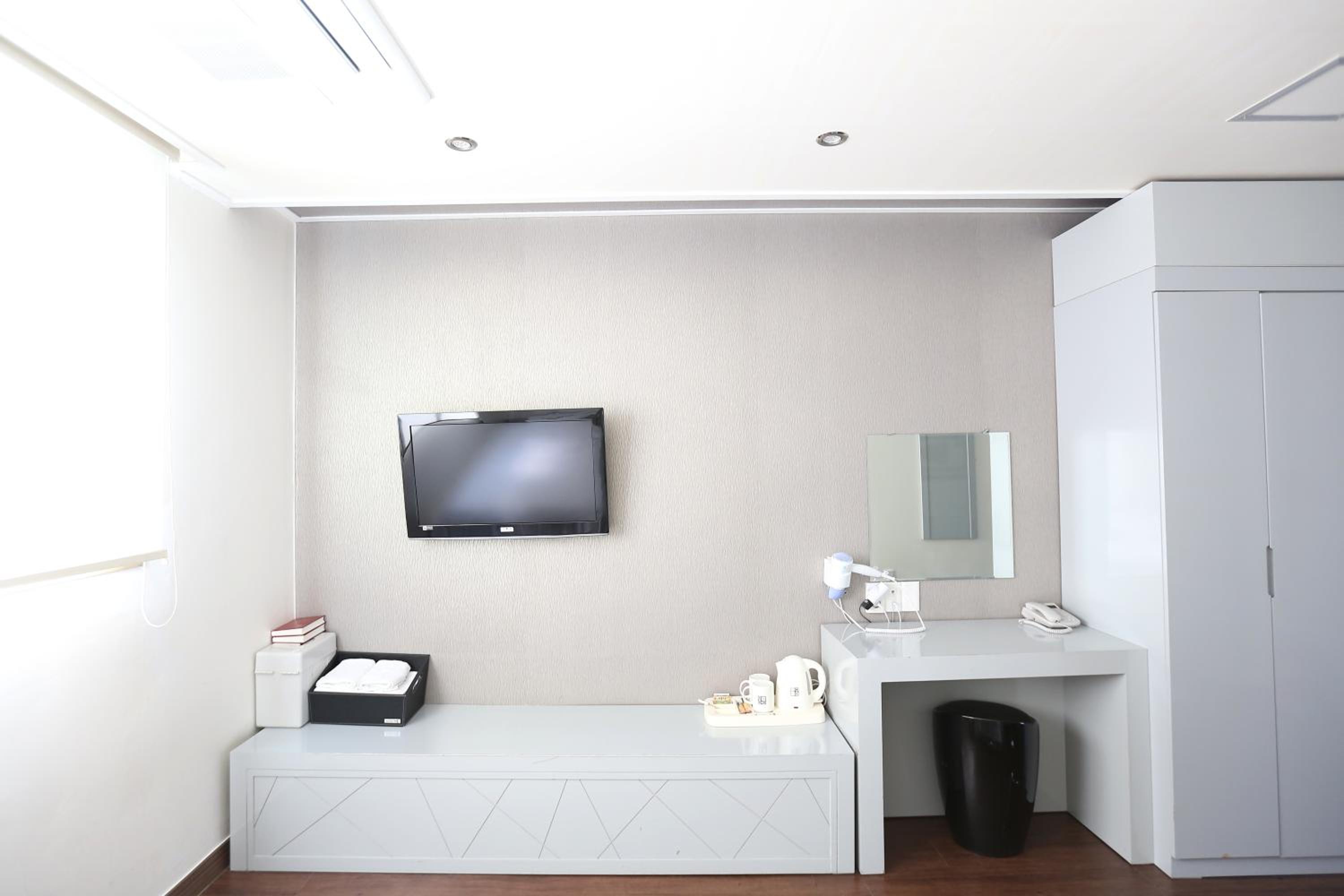 Deluxe Twin Room photo 2