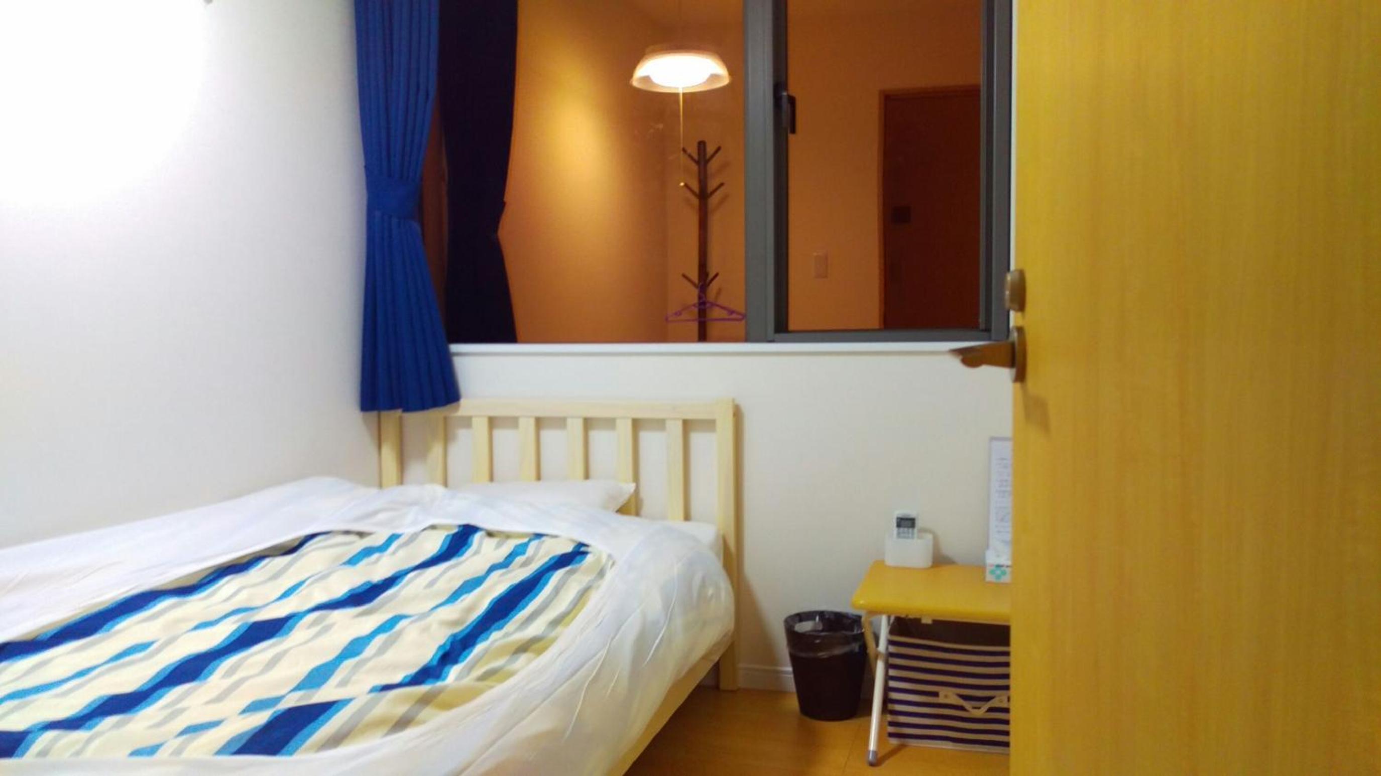 Single Room photo 2