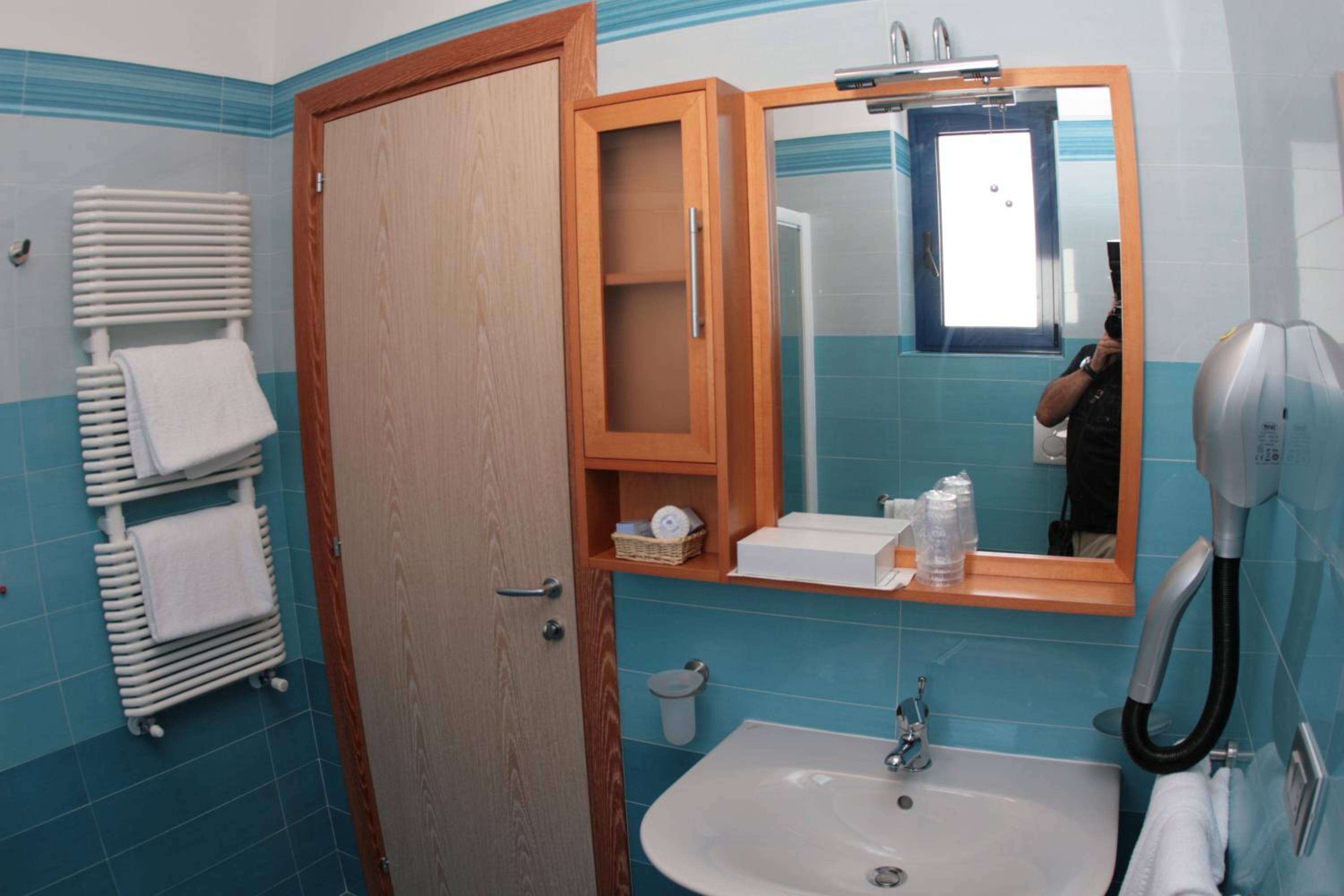 Double Room - Photo 3