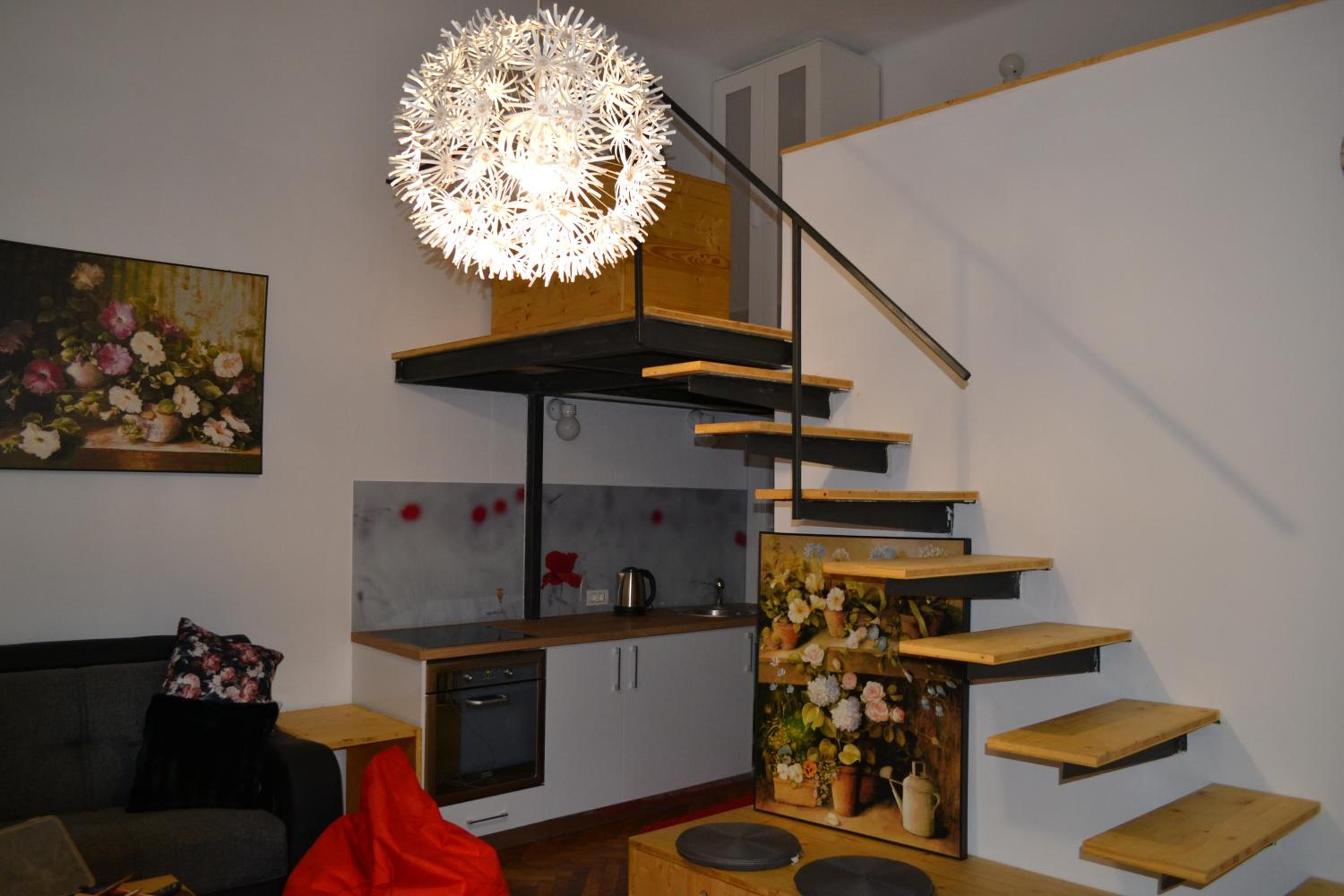 One-Bedroom Apartment - Photo 14