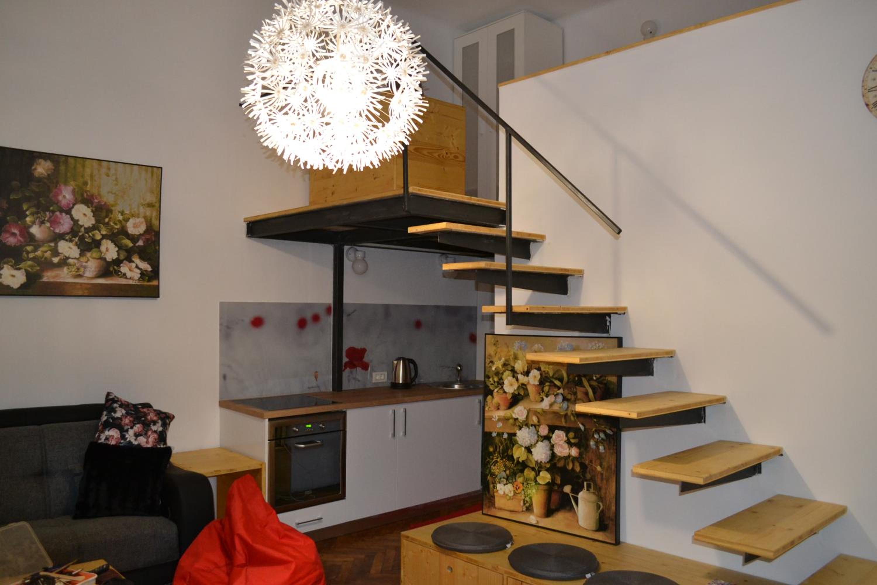 One-Bedroom Apartment - Photo 15