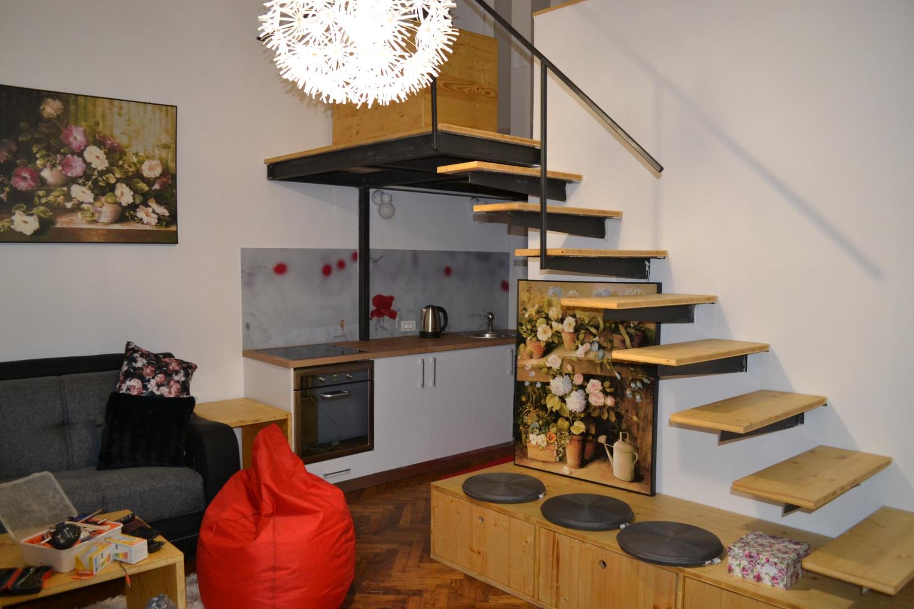 One-Bedroom Apartment - Photo 16