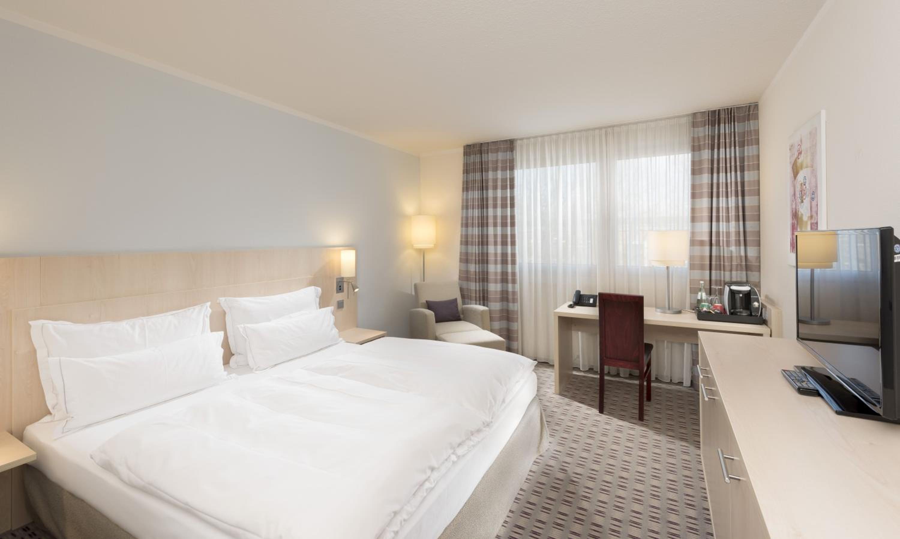 Superior Double Room - Photo 1